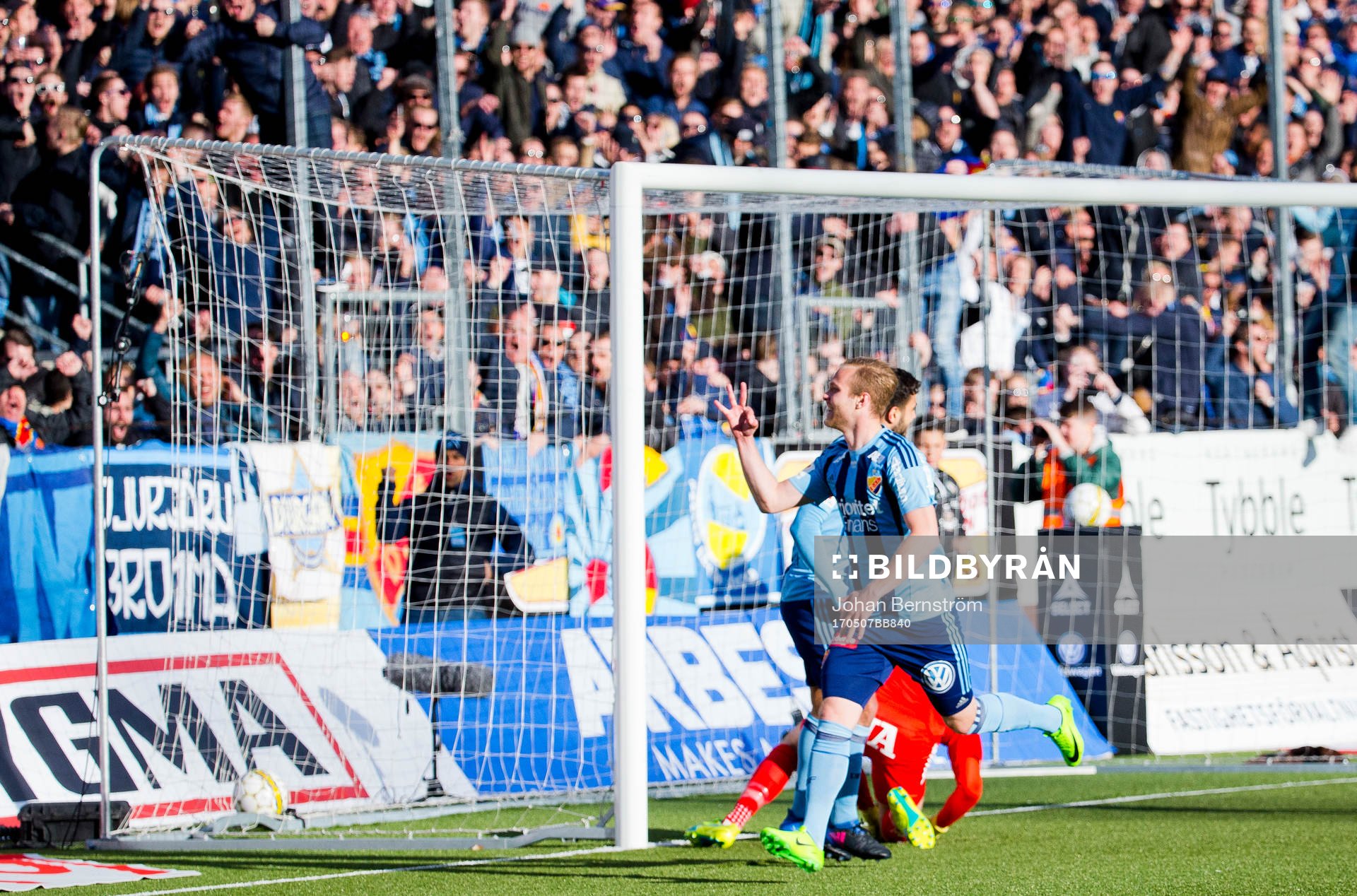 Djurgårdens Gustav Engvall gör 0-3 och gör därmed
