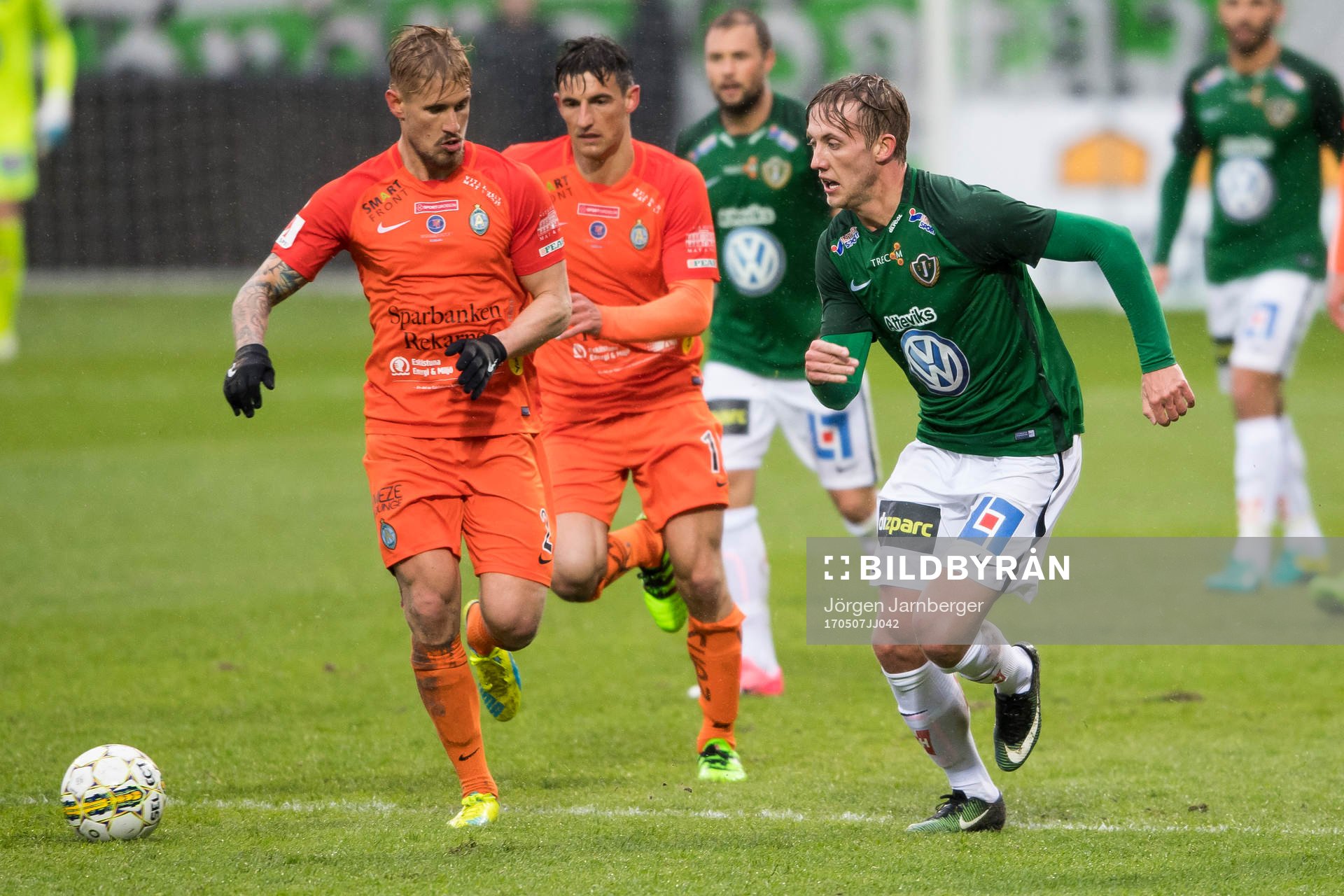 Jönköpings Jesper Svensson och AFC Eskilstunas Jernade