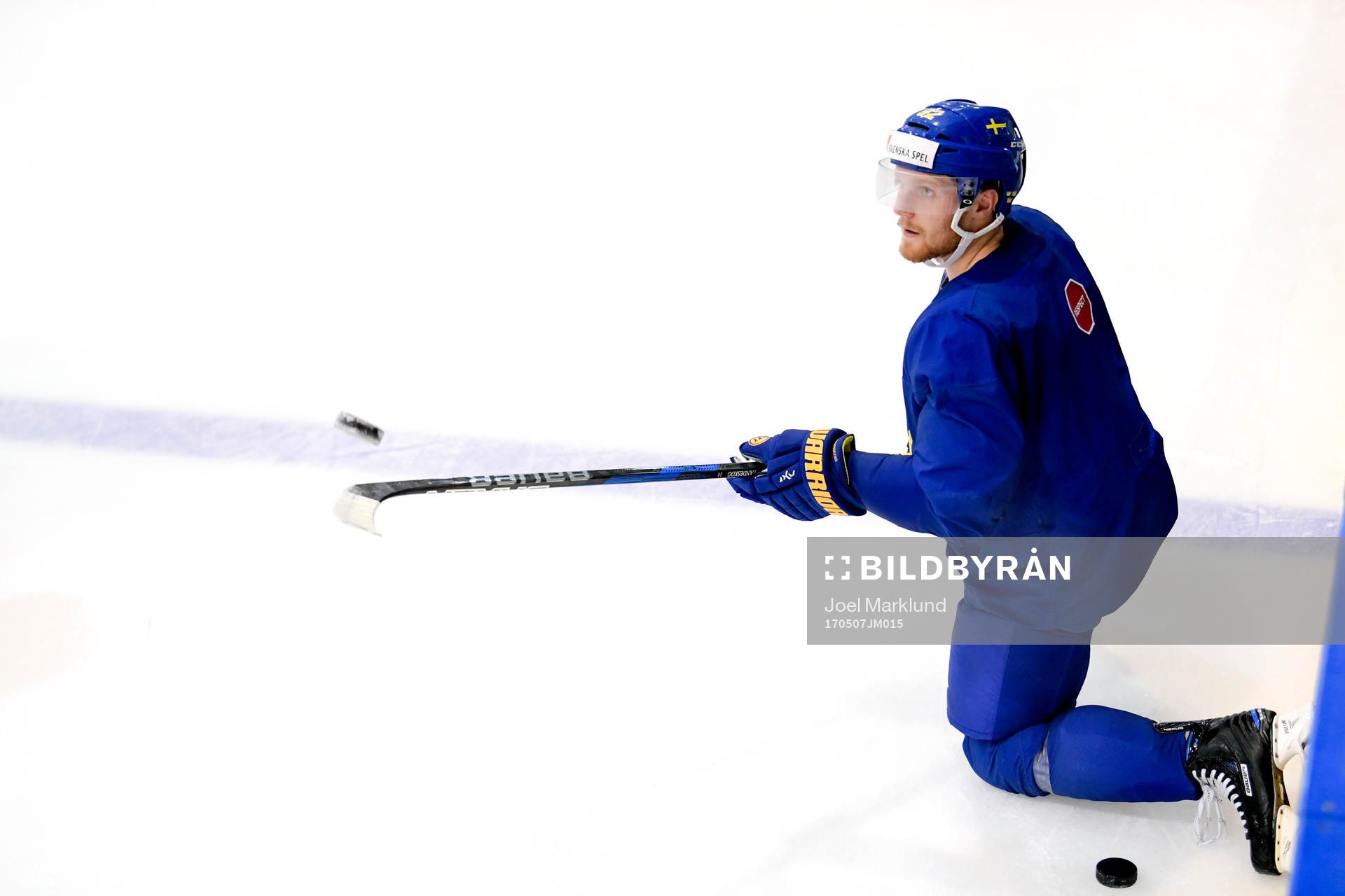 Gabriel Landeskog på Sveriges ishockeylandslags träning