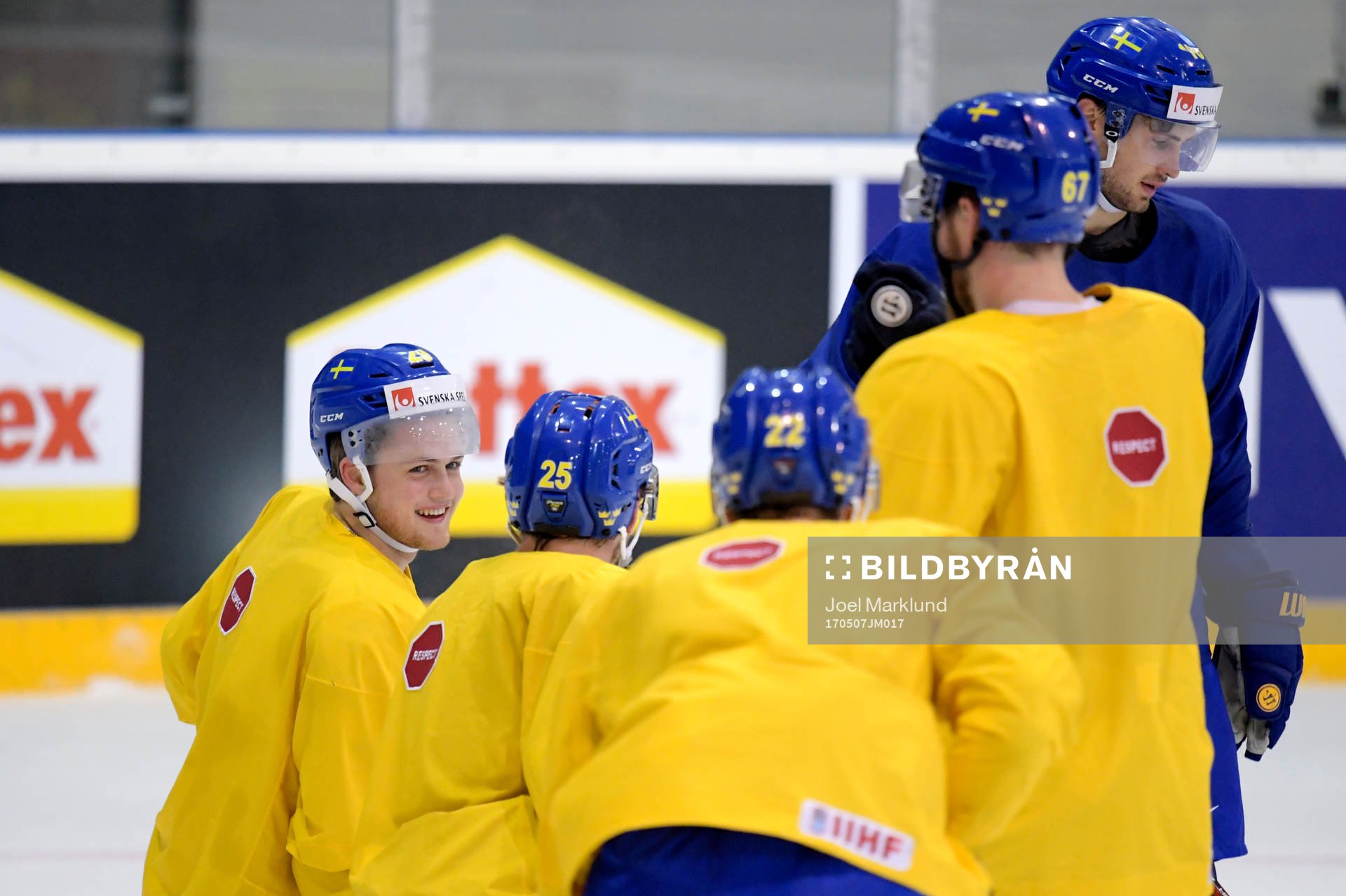 William Nylander på Sveriges ishockeylandslags träning