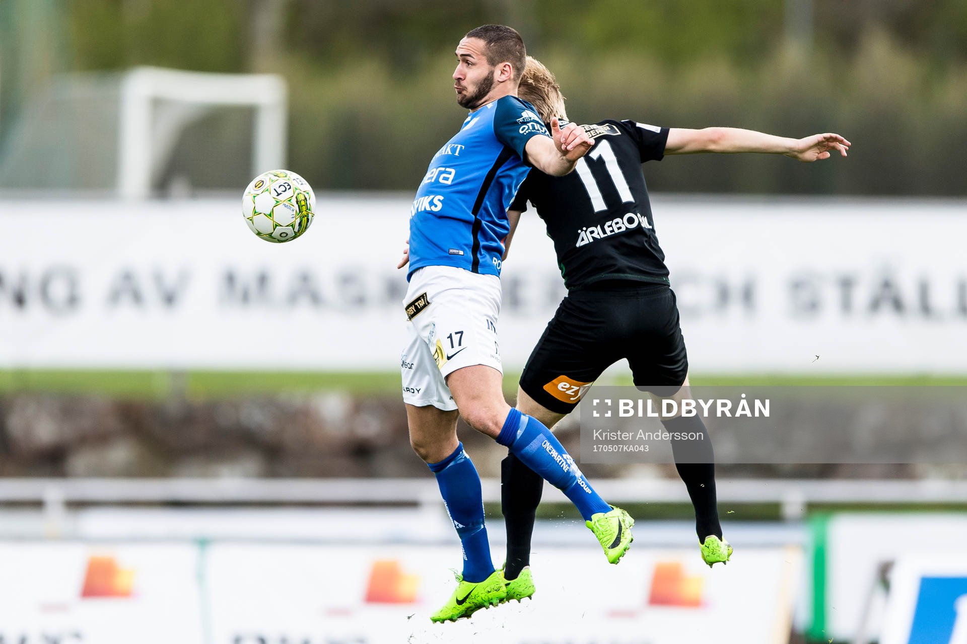 Norrbys Shkelquim Krasniqi och Varbergs Billy Nordström