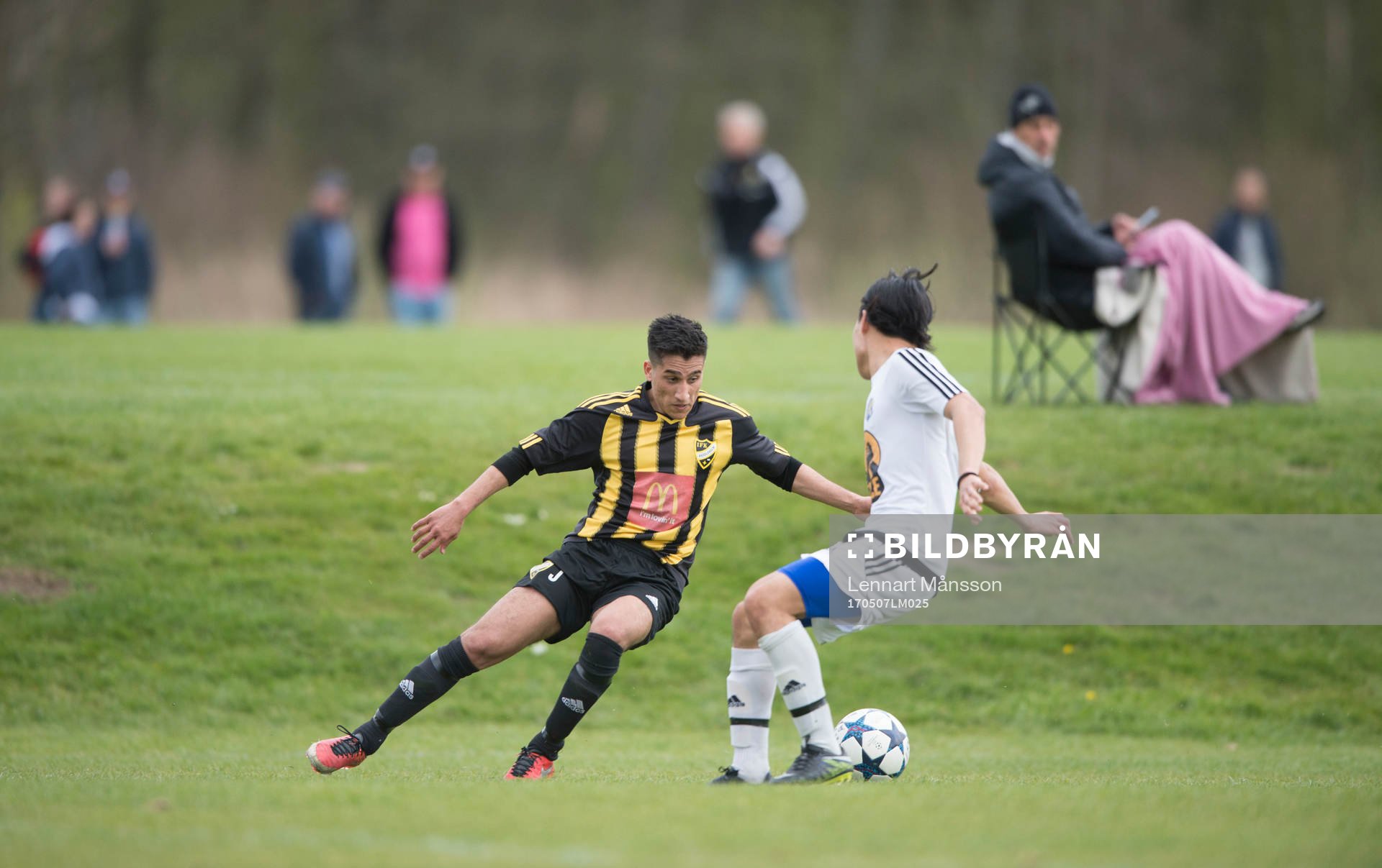 FK Hässleholms Cavani  i matchen för juniorer mellan IFK Hässleholm och Eskilsminne i Hässleholm 7 maj 2017.  