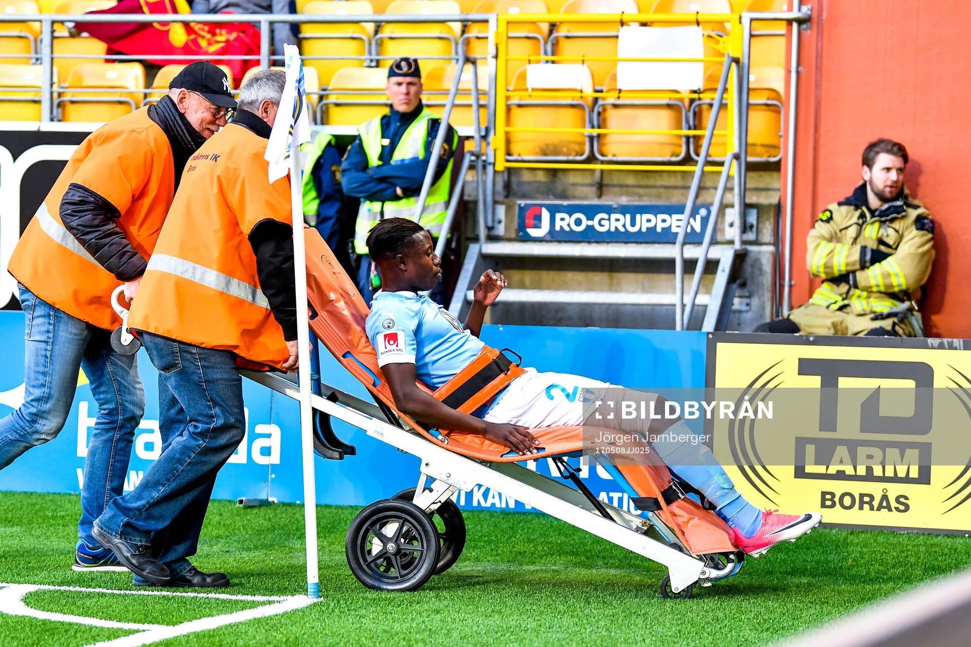 Malmö FFs Pa Konate får vård
