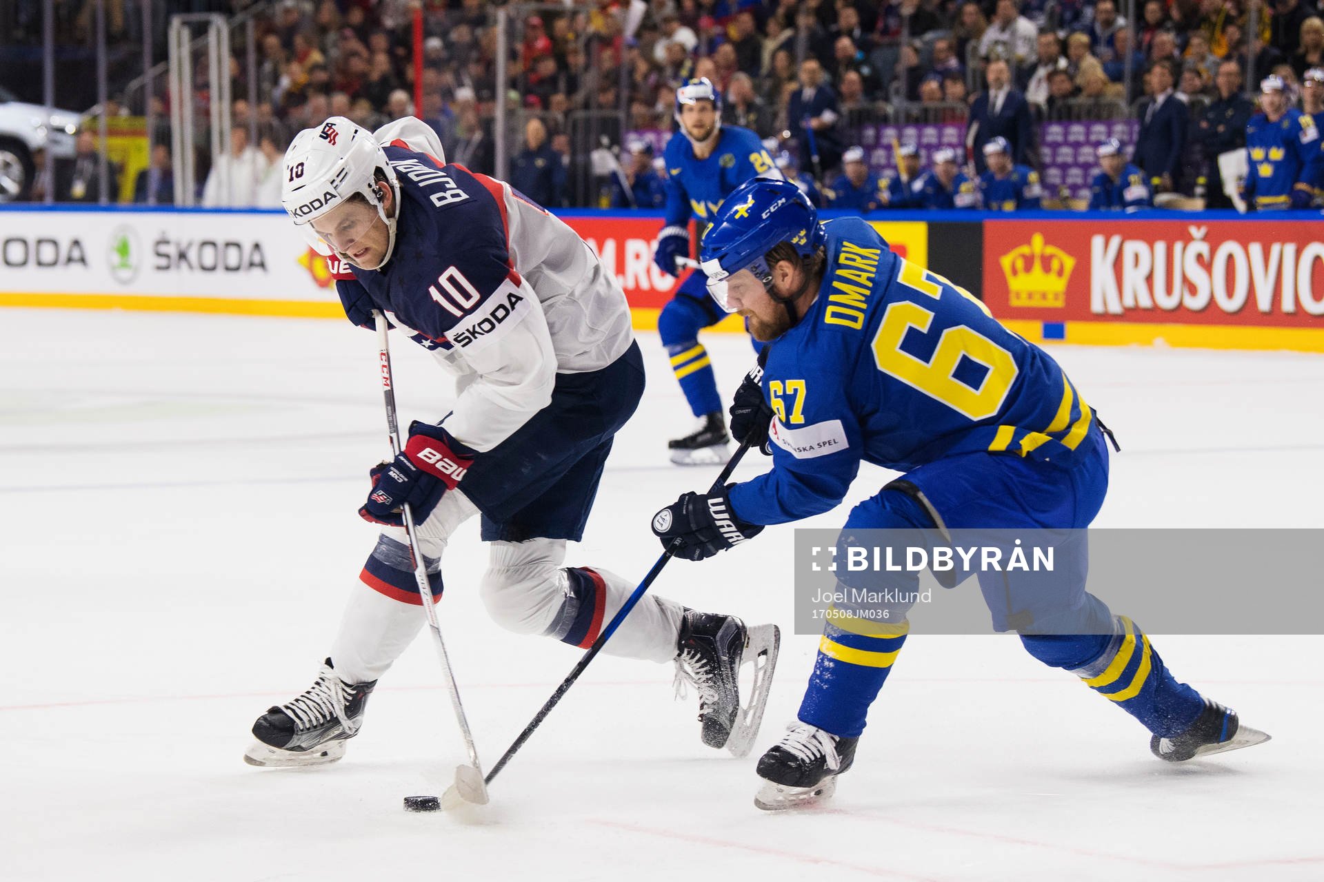 s Anders Bjork och Sveriges Linus Omark