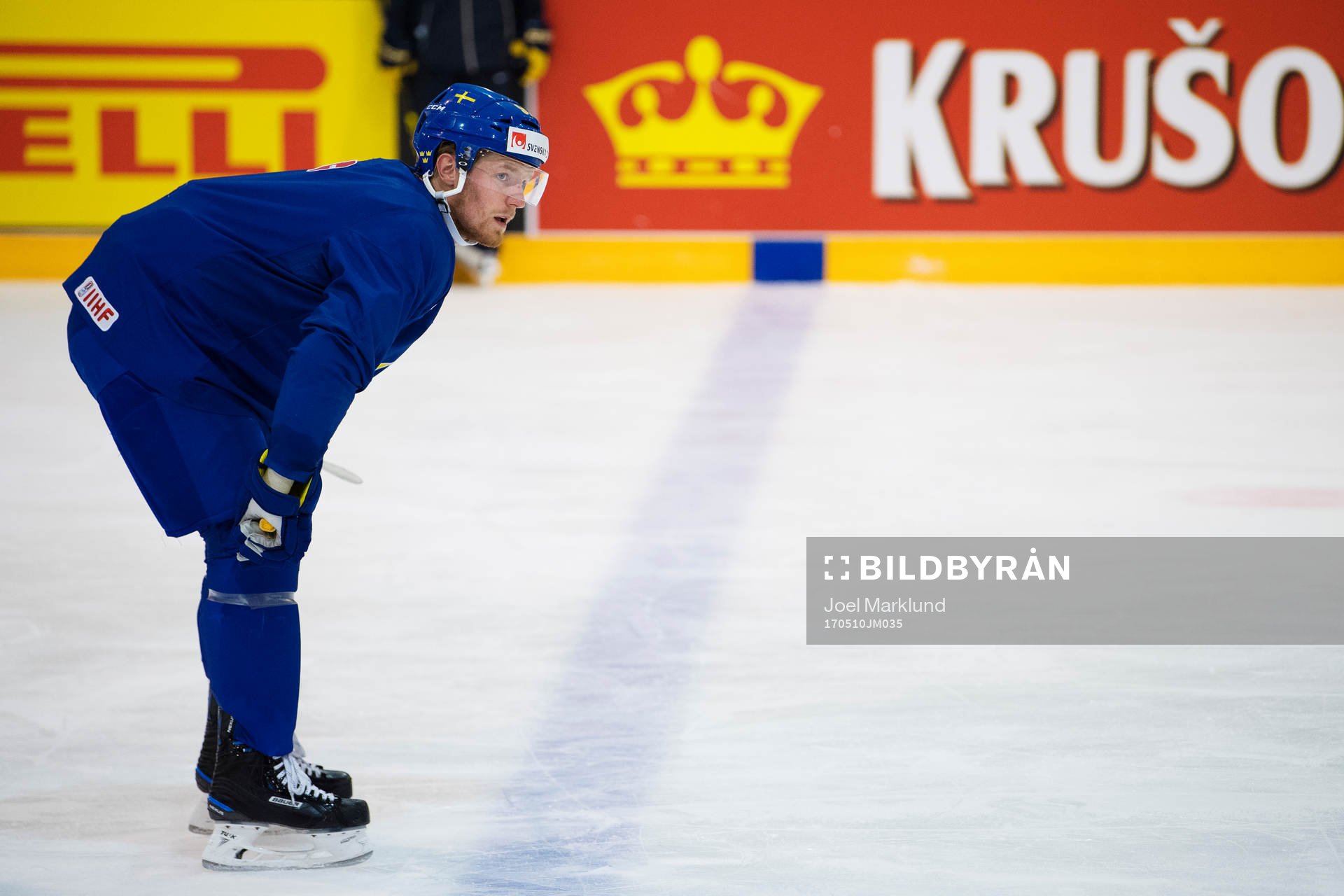 Gabriel Landeskog på Sveriges ishockeylandslags träning