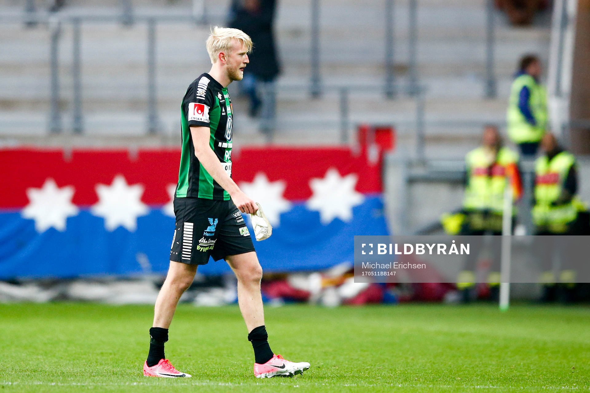 GAIS Carl Nyström tvingas lämna planen