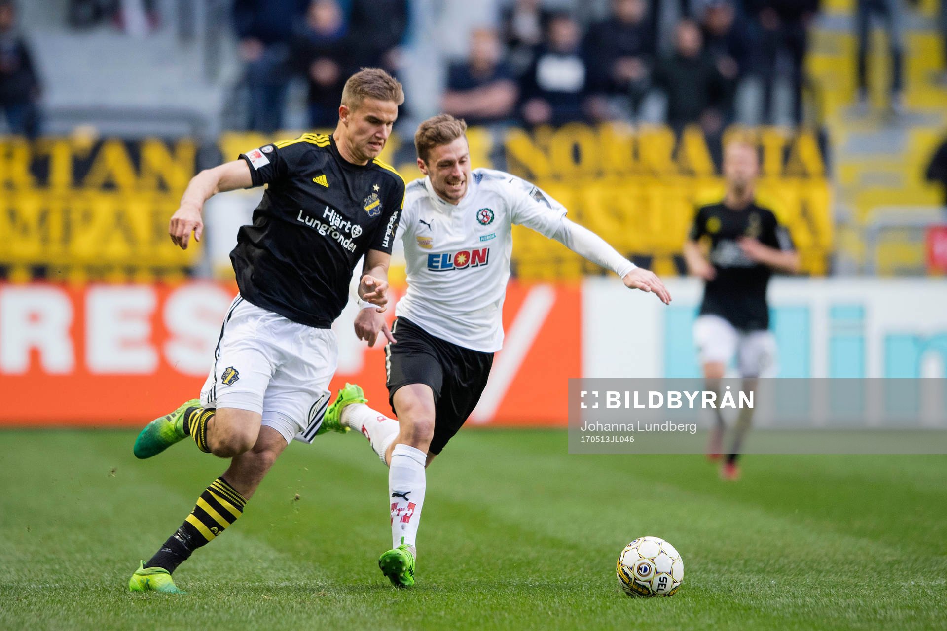 s Eero Markkanen och Örebros Filip Rogic