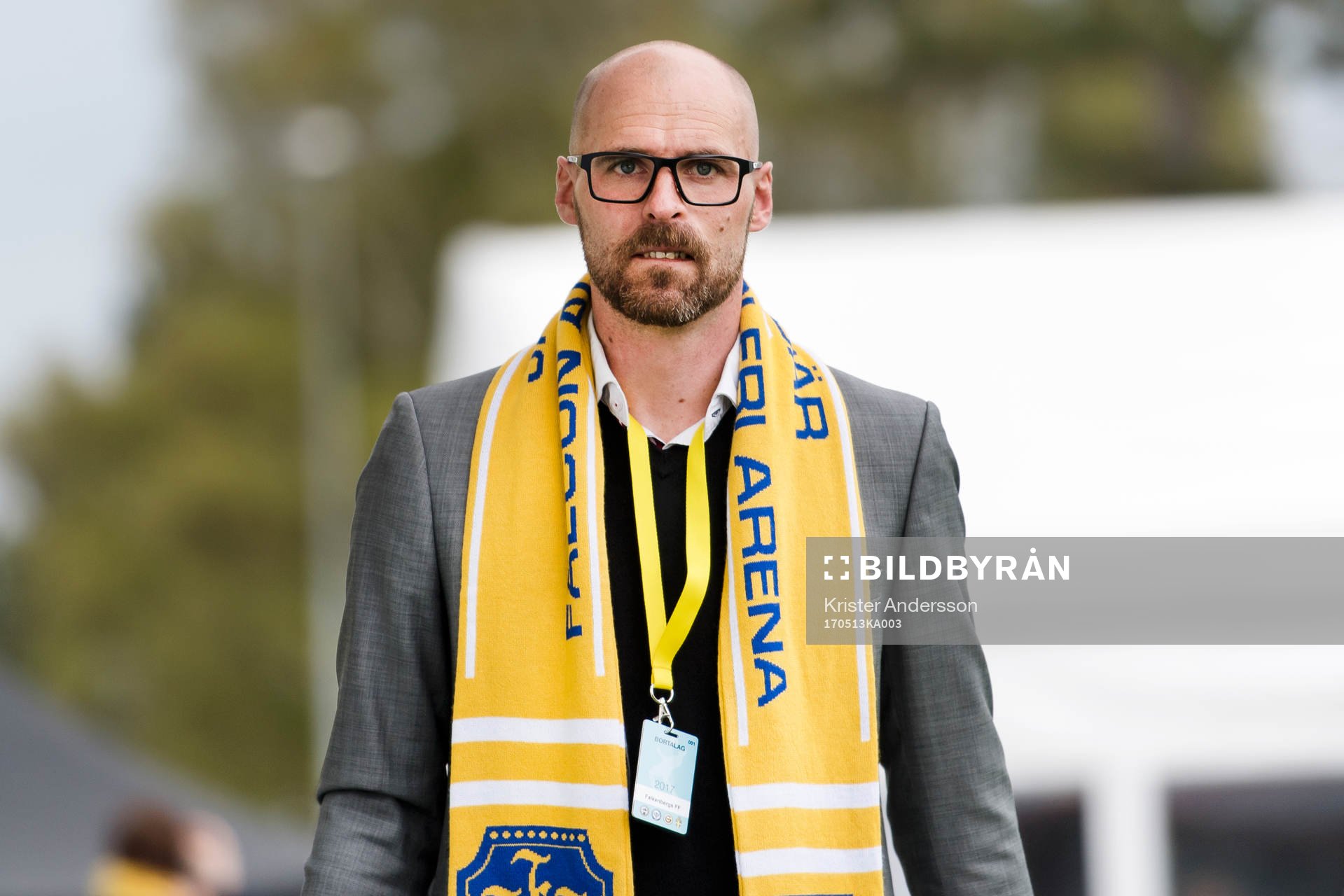 Falkenbergs klubbchef Patrik Lundgren före fotbollsmatchen