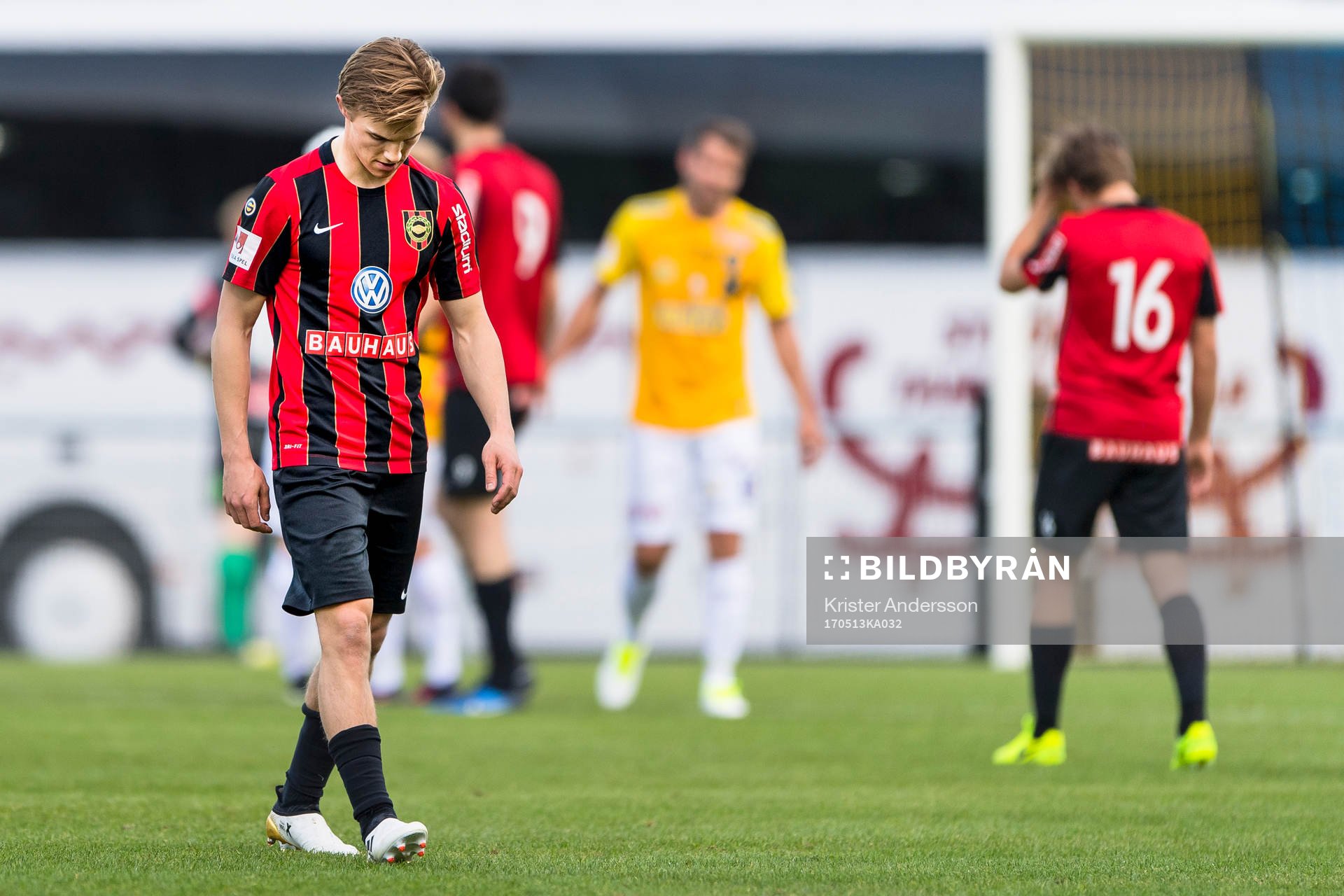 Brommapojkarnas Jakob Ortmark deppar