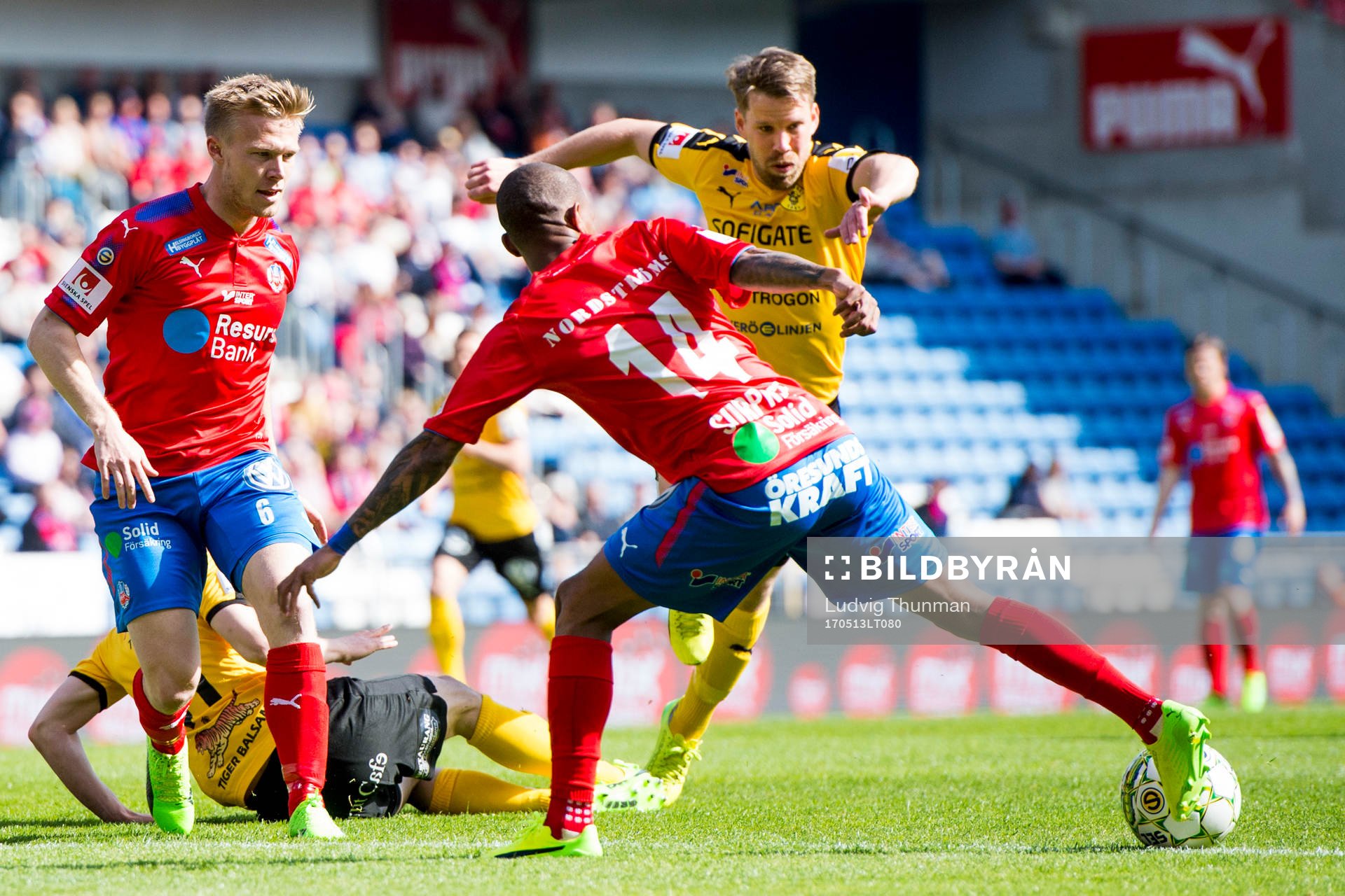 Frejs Joakim Runnemo och Helsingborgs Bradley Surprise