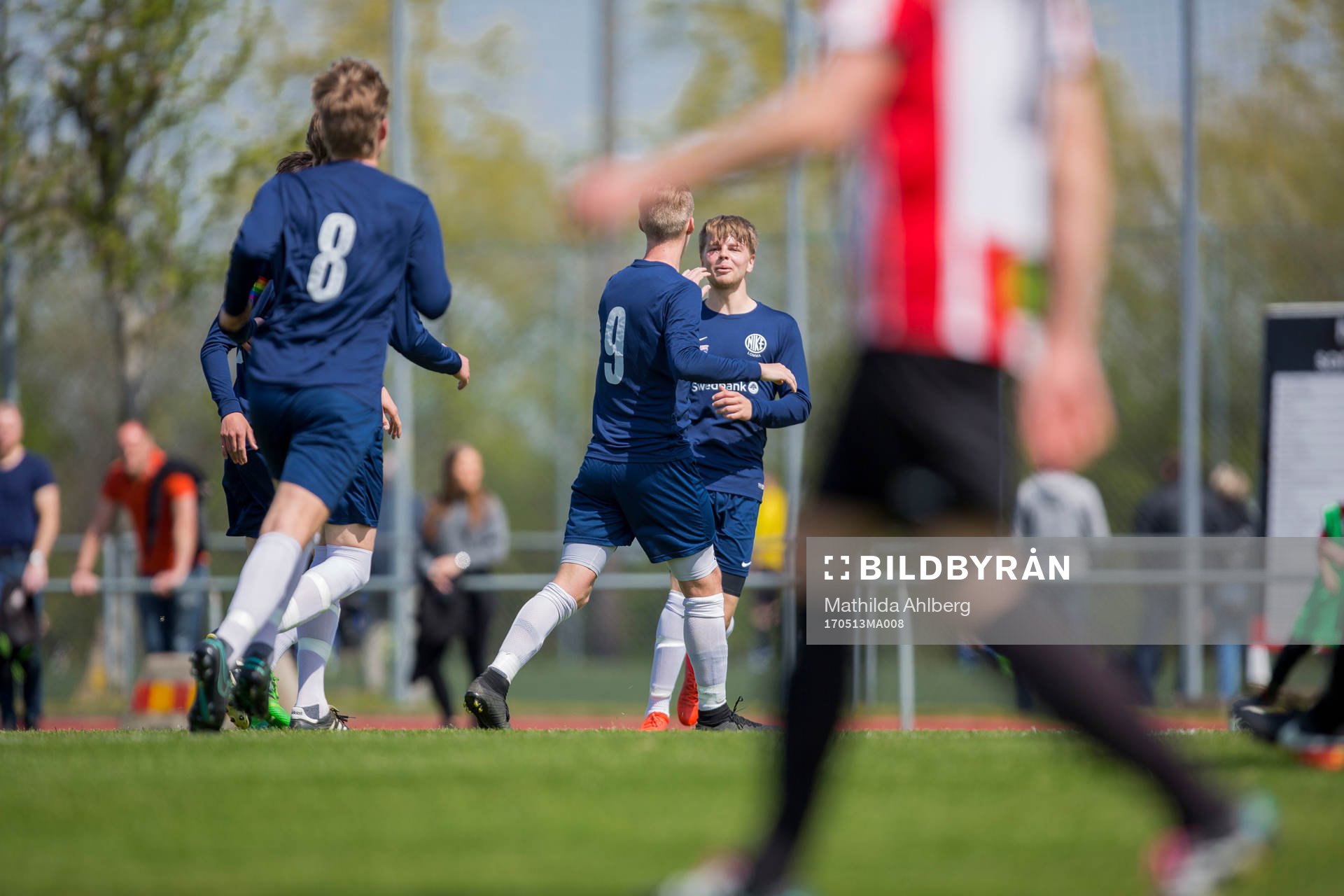 Nikes spelare jublar