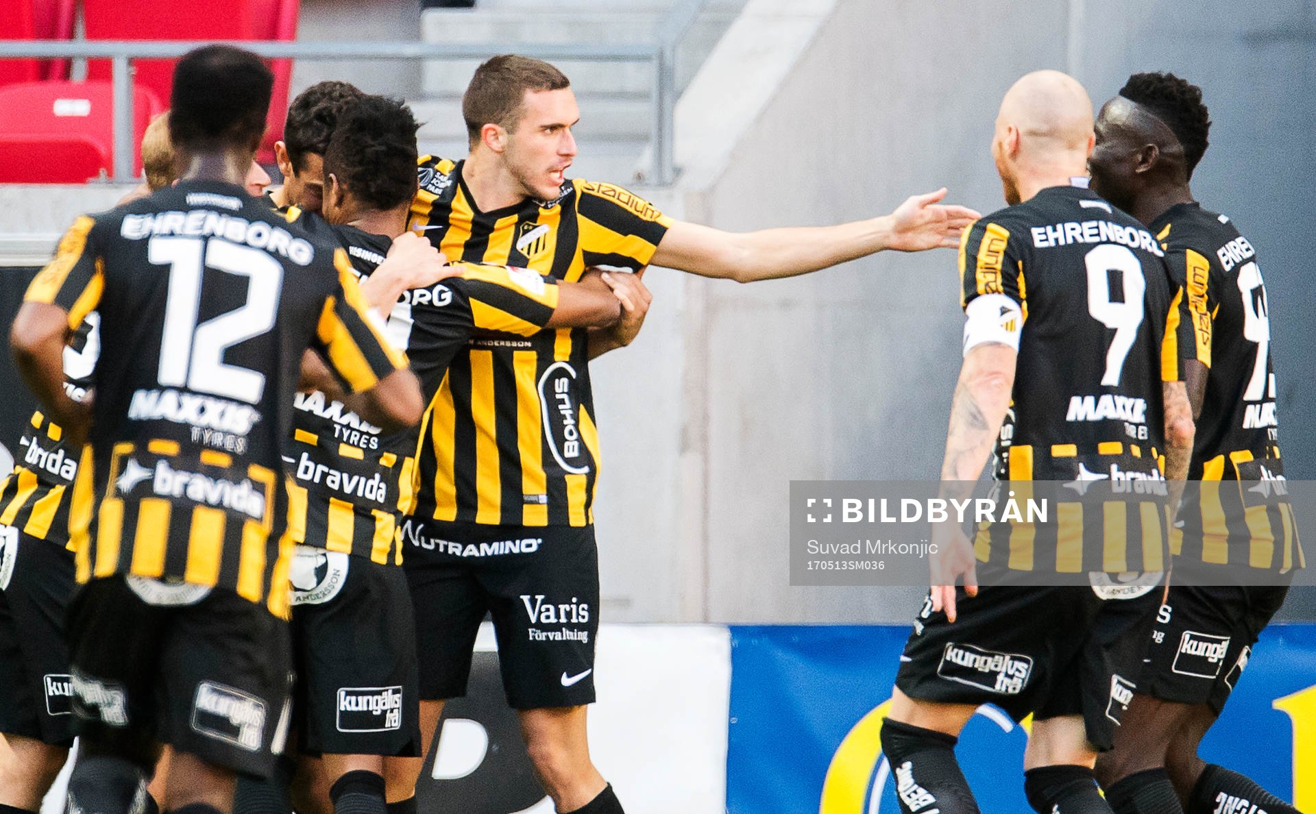 Häckenspelarna jublar