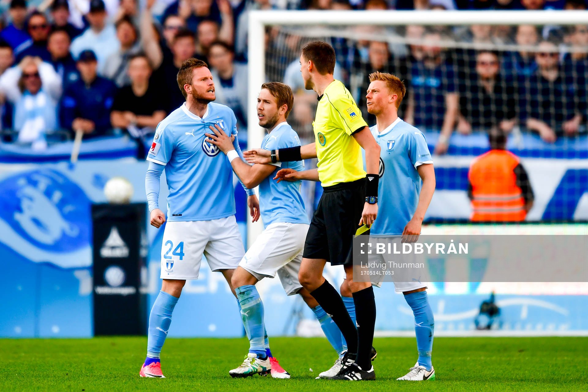 Malmö FFs Lasse Nielsen får en varning