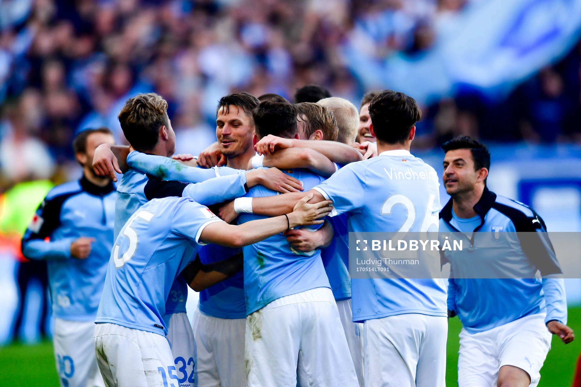 Malmö FFs spelare  jublar