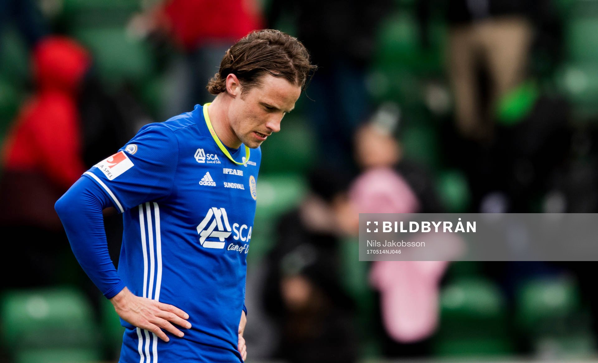 Sundsvalls Linus Hallenius deppar