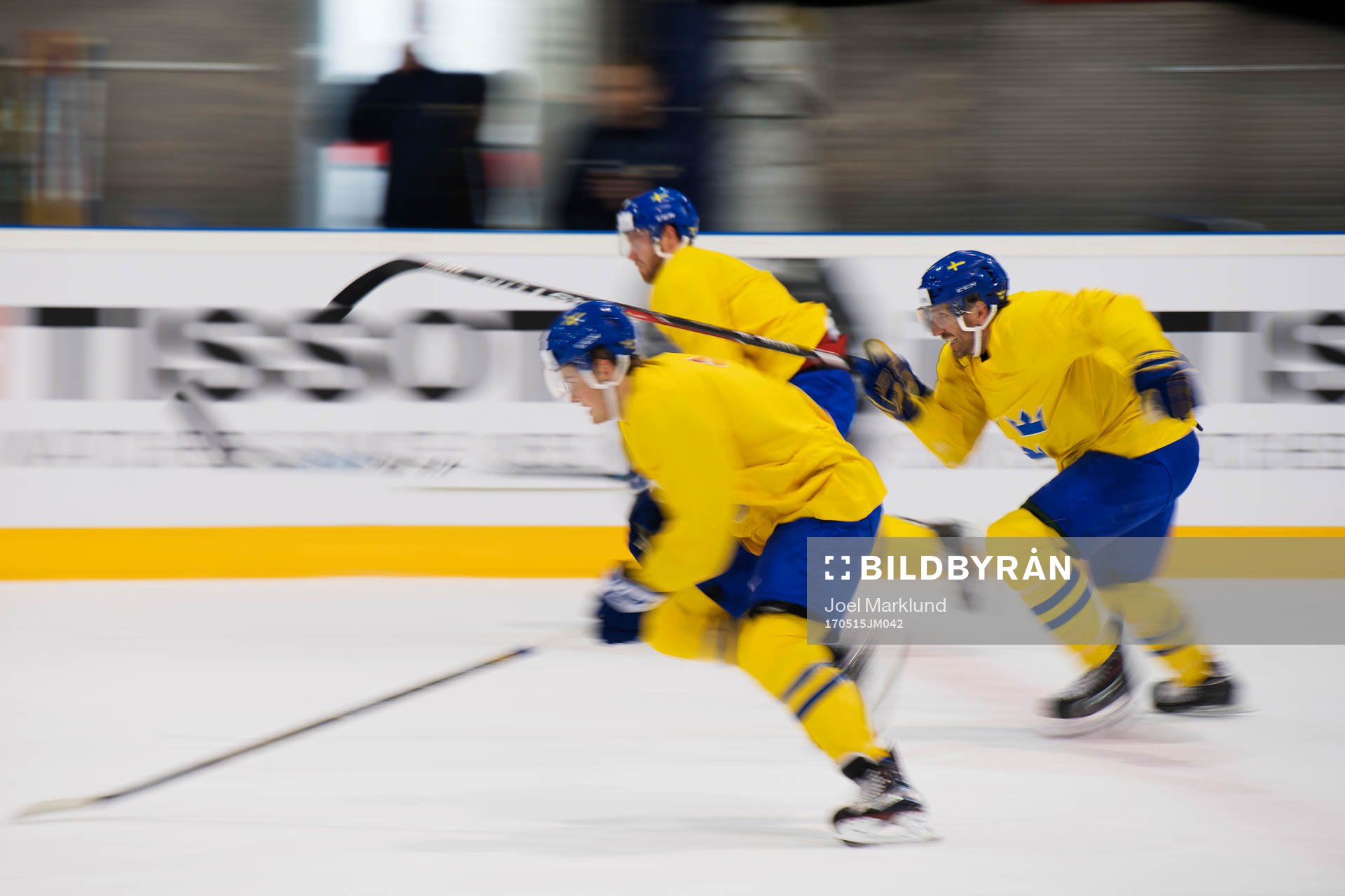 Joel Lundqvist på Sveriges ishockeylandslags träning