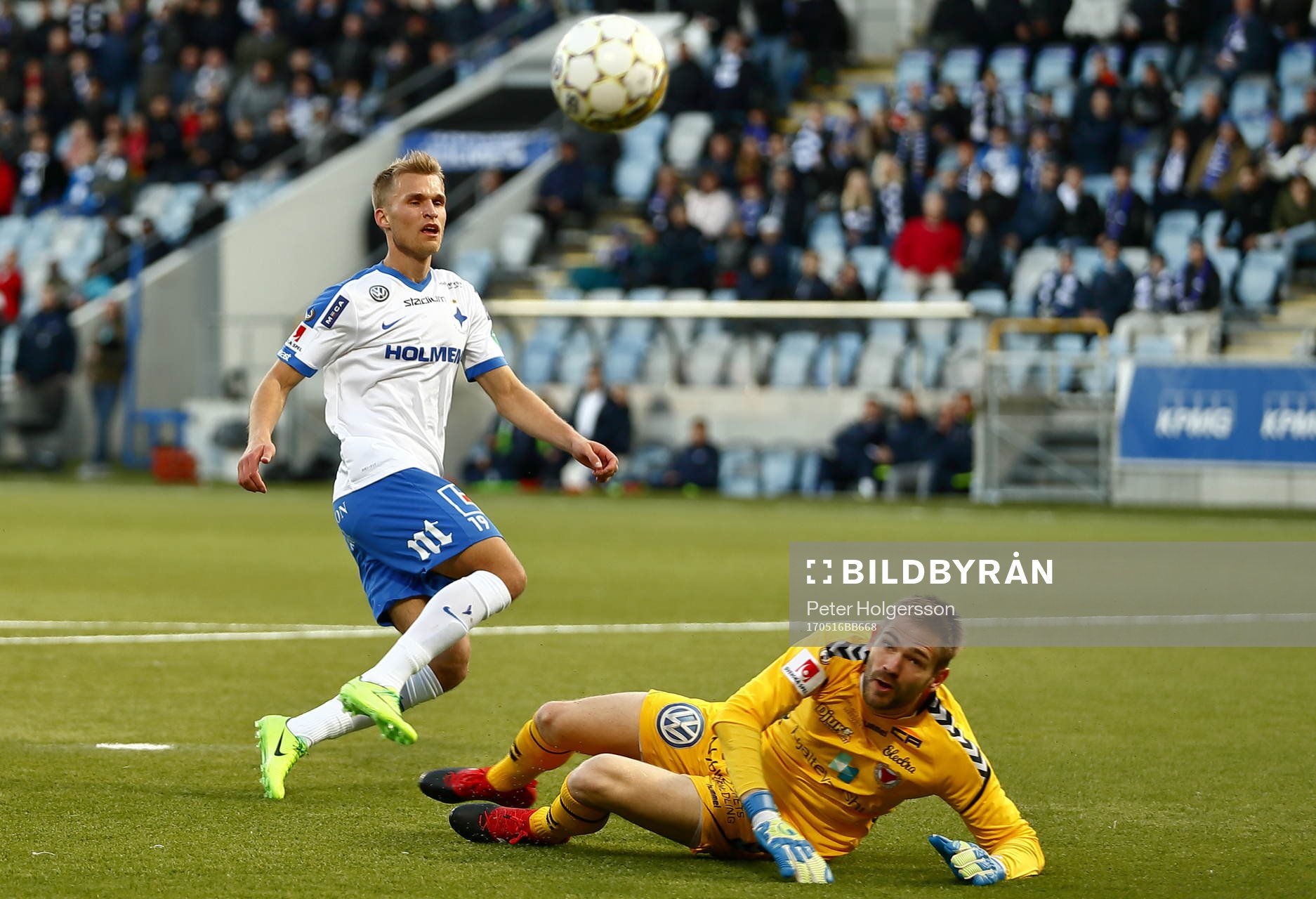 Norrköpings Sebastian Andersson och Kalmars målvakt Lucas