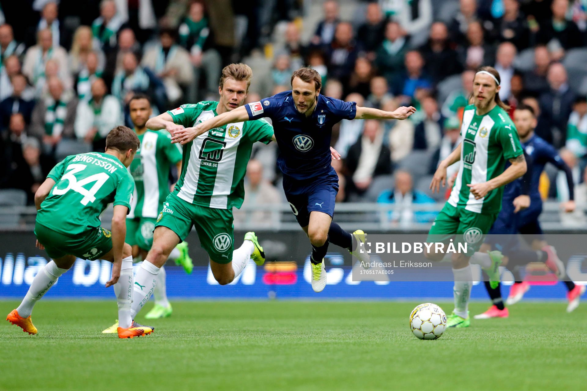 Hammarbys Marcus Degerlund och Malmö FFs Magnus Wolff