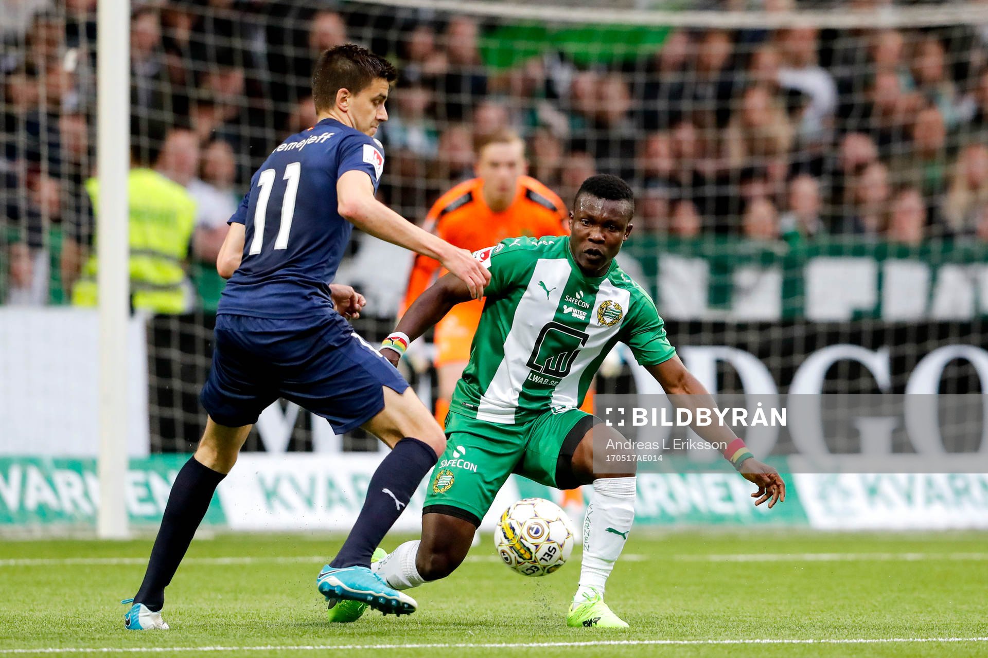 Malmö FFs Alexander Jeremejeff och Hammarbys Joseph Aidoo