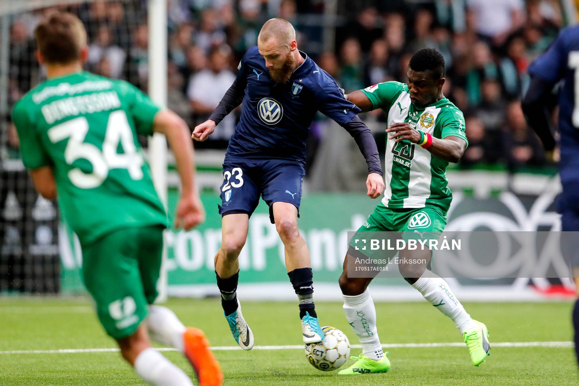 Malmö FFs Jo Inge Berget och Hammarbys Joseph Aidoo