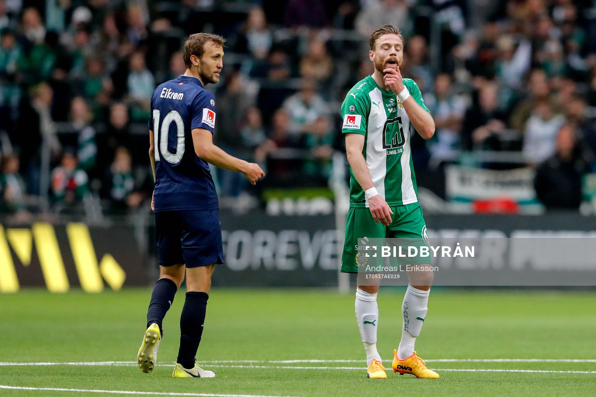 Malmö FFs Magnus Wolff Eikrem och Hammarbys Arnór