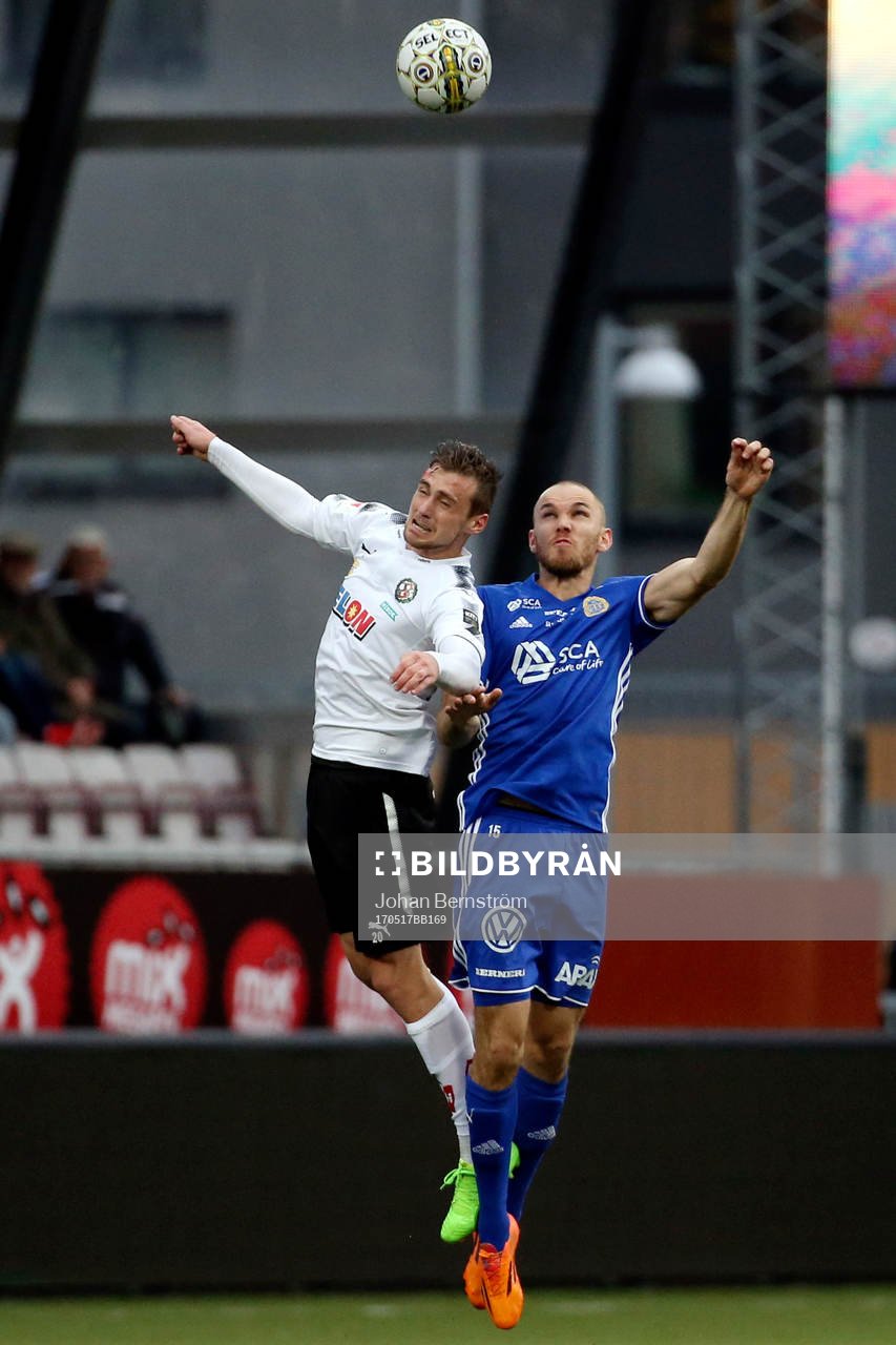 Örebros Filip Rogic och Sundsvalls Marcus Danielson