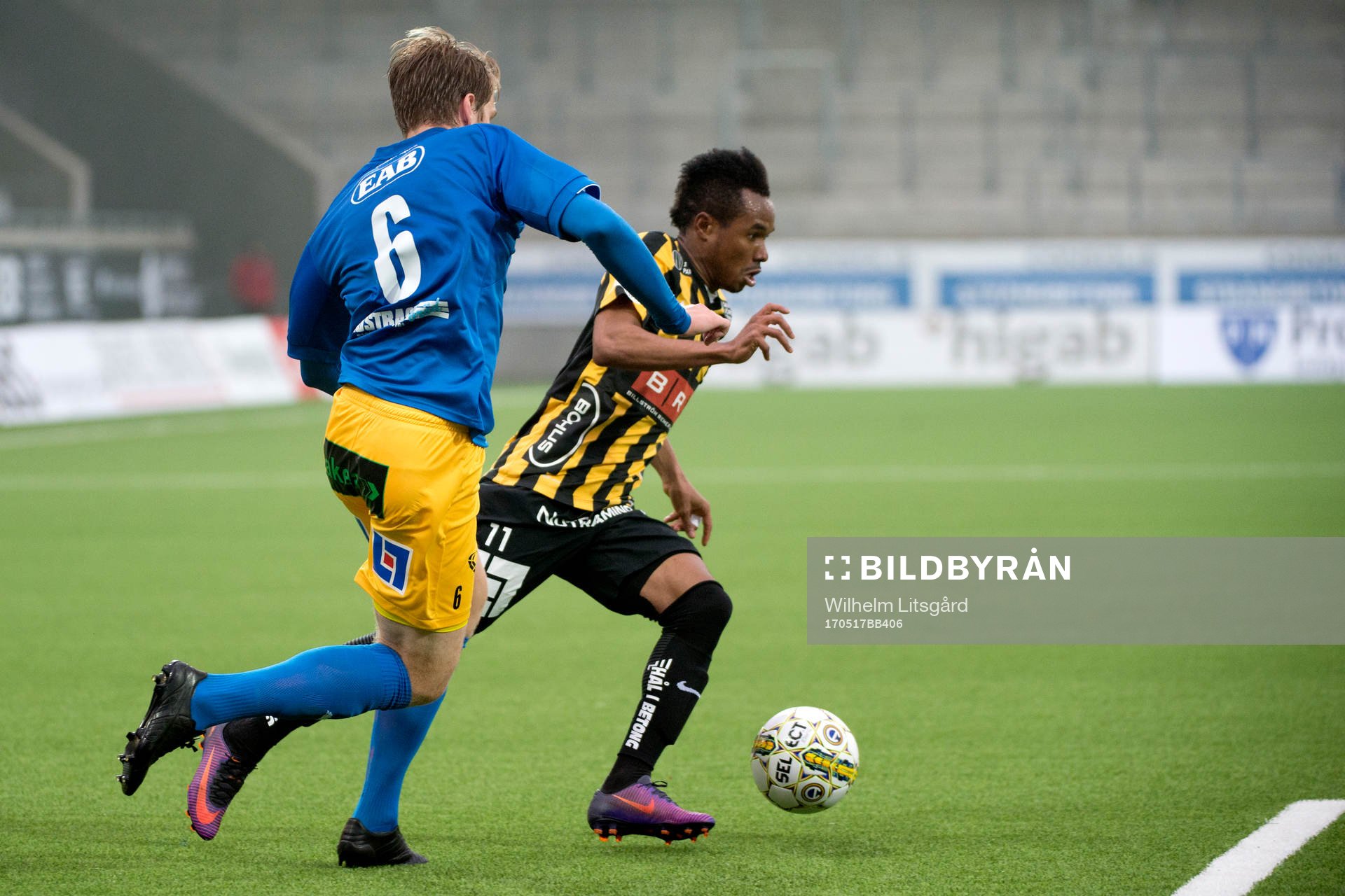 Halmstads Marcus Mathisen och Häckens Nasiru Mohammed