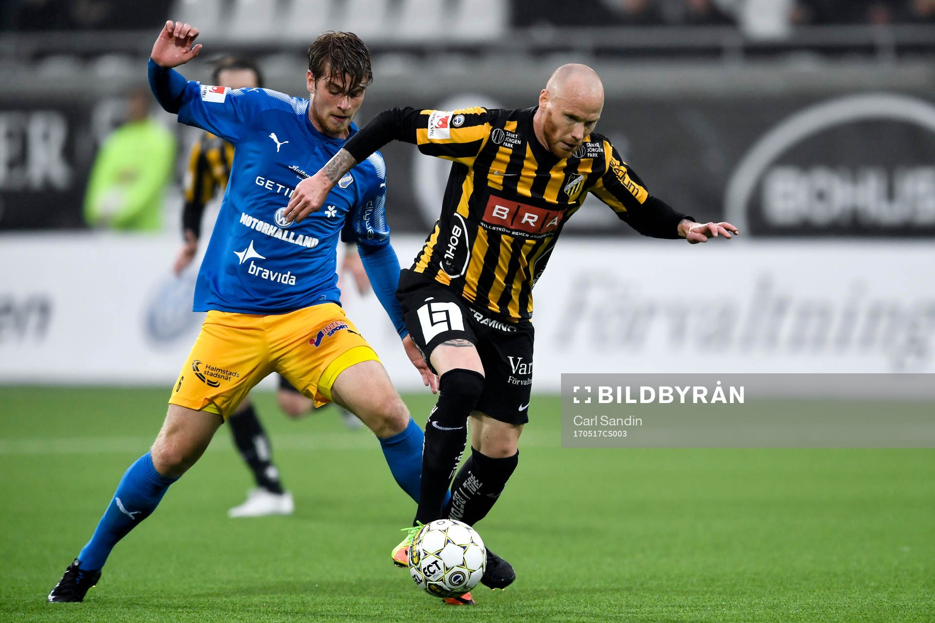 Halmstads Marcus Mathisen och Häckens Alexander Farnerud