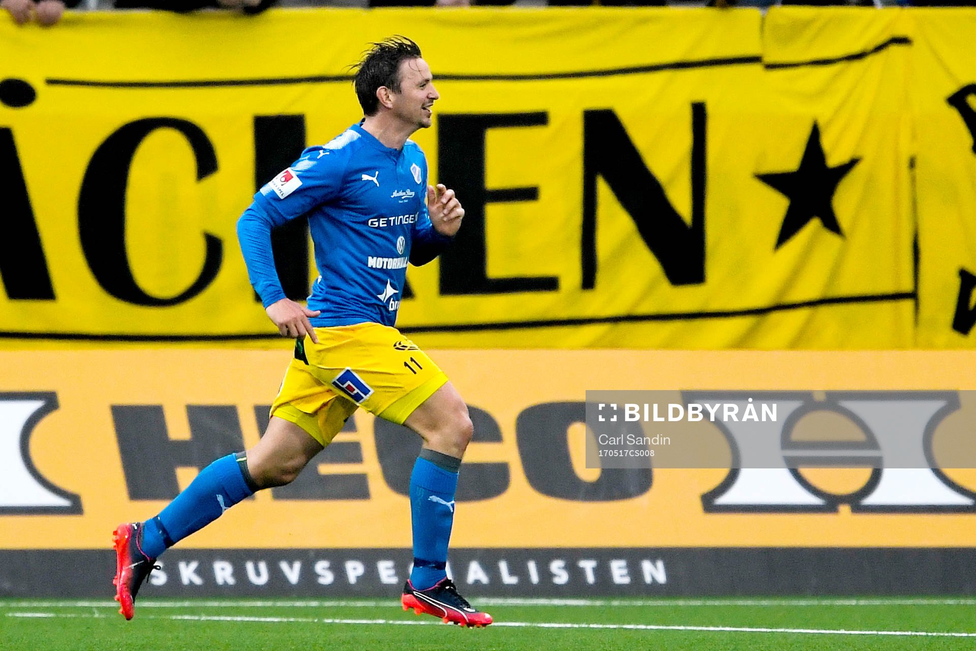 Halmstads Fredrik Olsson jublar