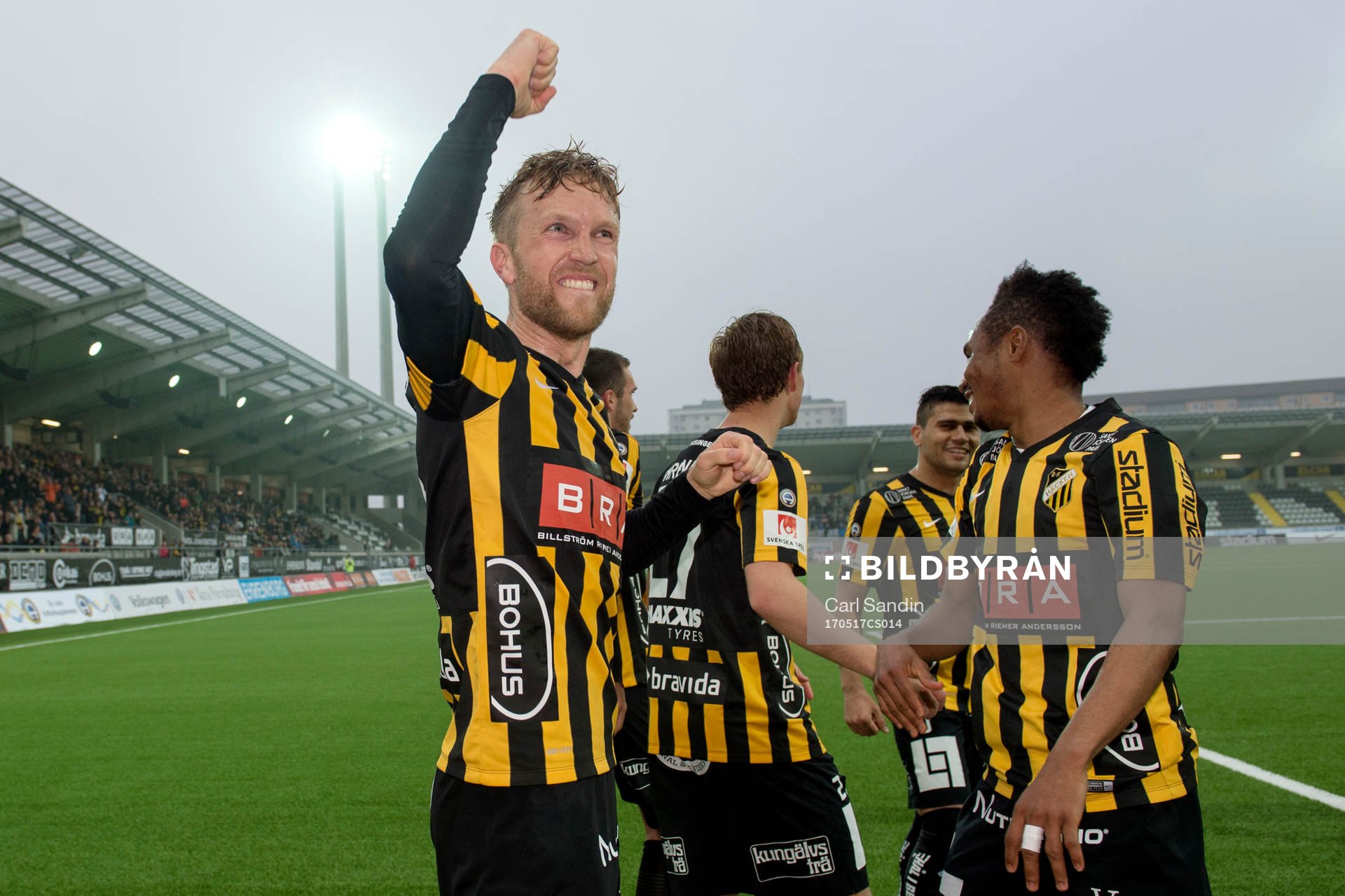 Häckens Rasmus Lindgren jublar