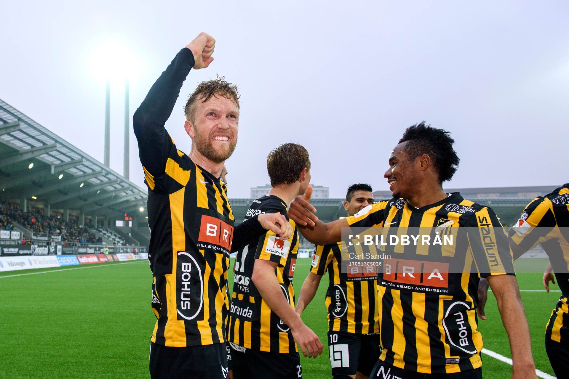Häckens Rasmus Lindgren jublar