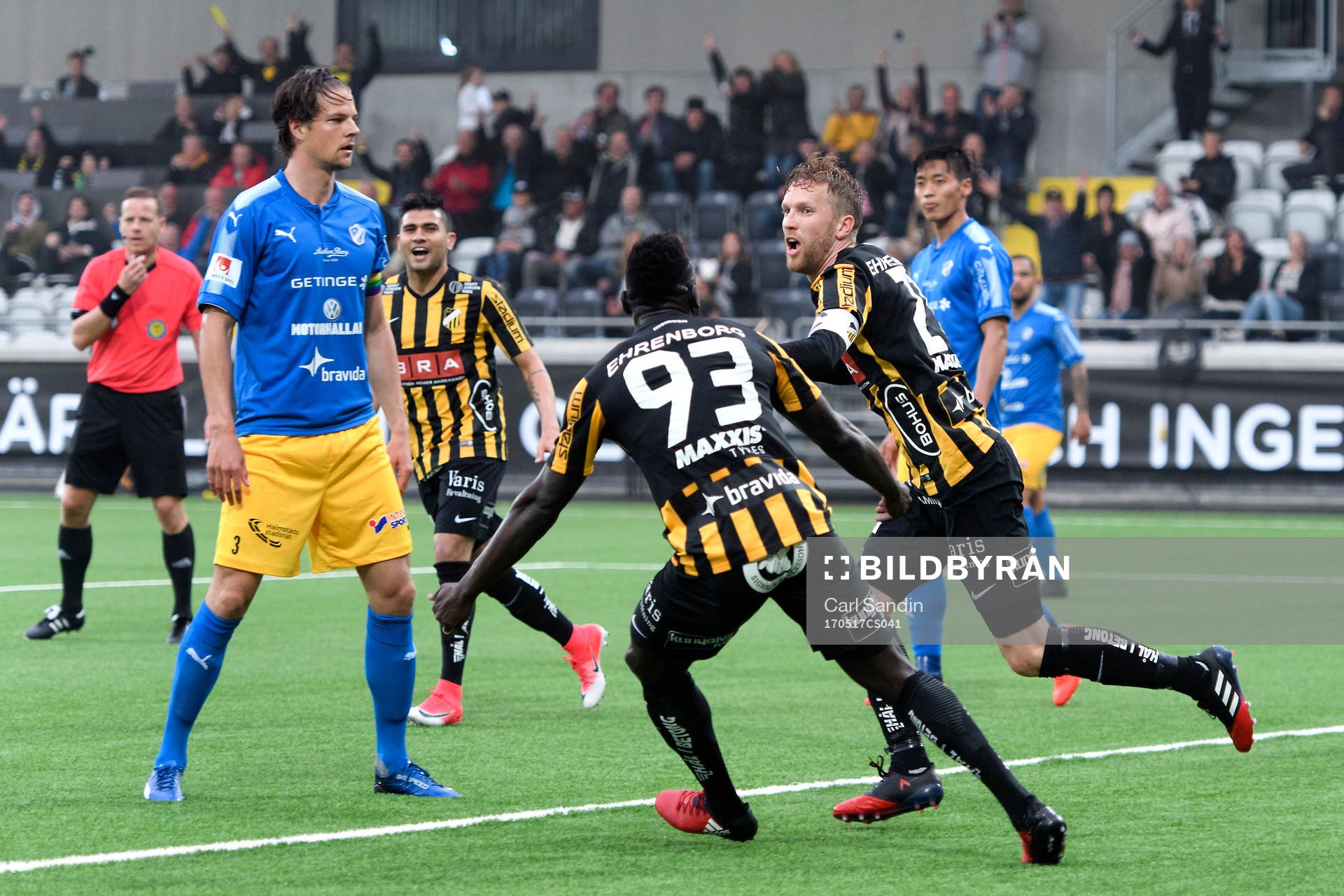 Häckens Rasmus Lindgren jublar