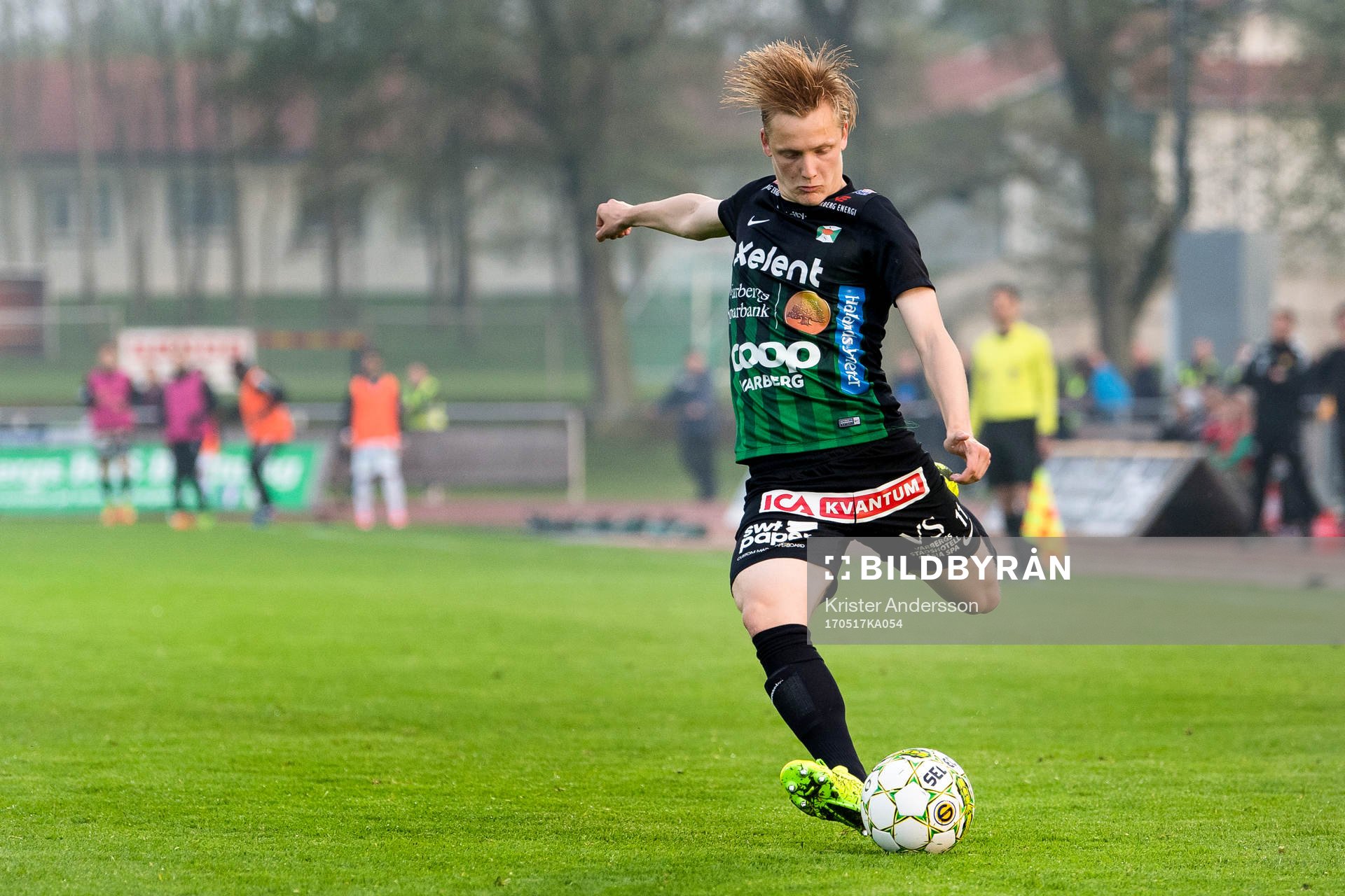 Varbergs Billy Nordström under fotbollsmatchen i Superettan mellan Varberg och GAIS den 17 maj 2017 i Varberg.