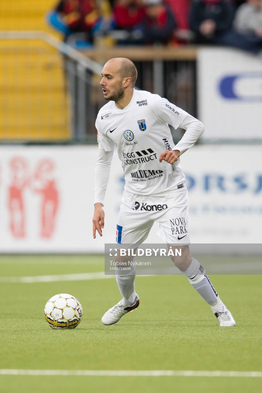 Sirius Karl Larson