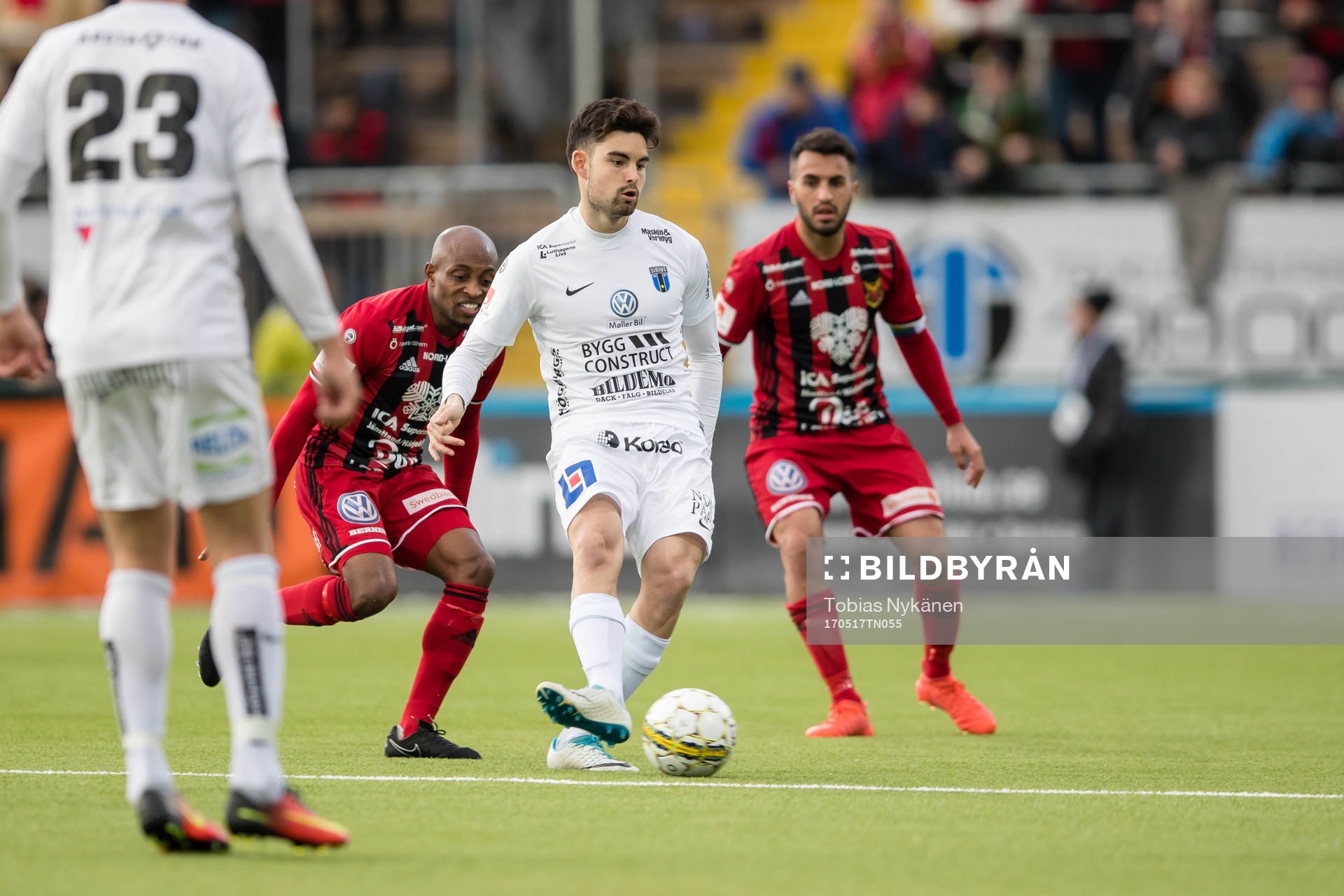 Sirius Diego Montiel under fotbollsmatchen i Allsvenskan mellan Östersund och Sirius den 17 maj 2017 i Östersund.