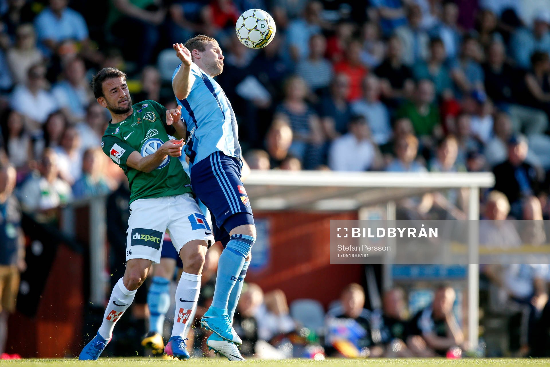 Jönköpings Robert Gojani och Djurgårdens Gustav Engvall