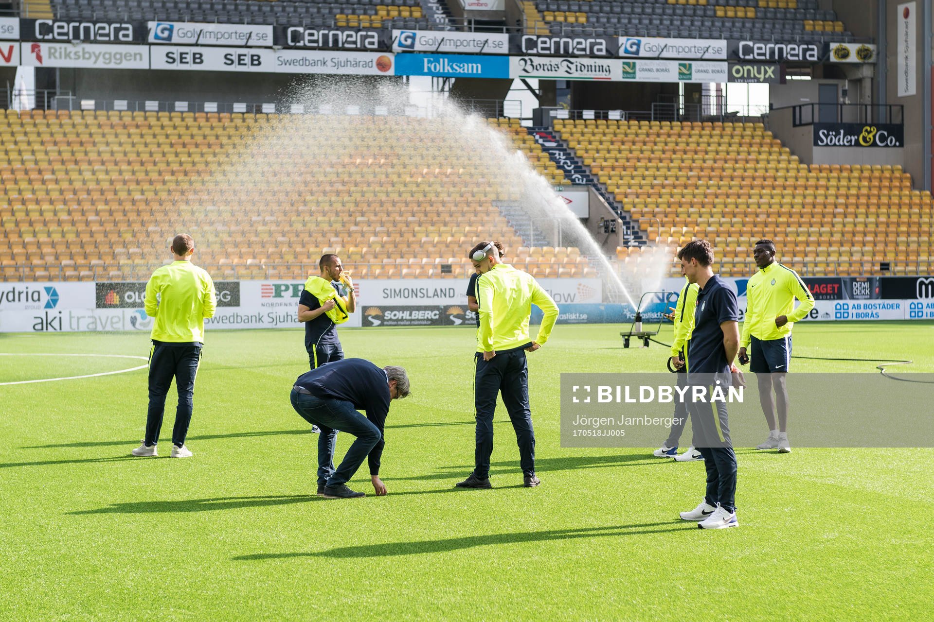 AFC Eskilstunas spelare på planen