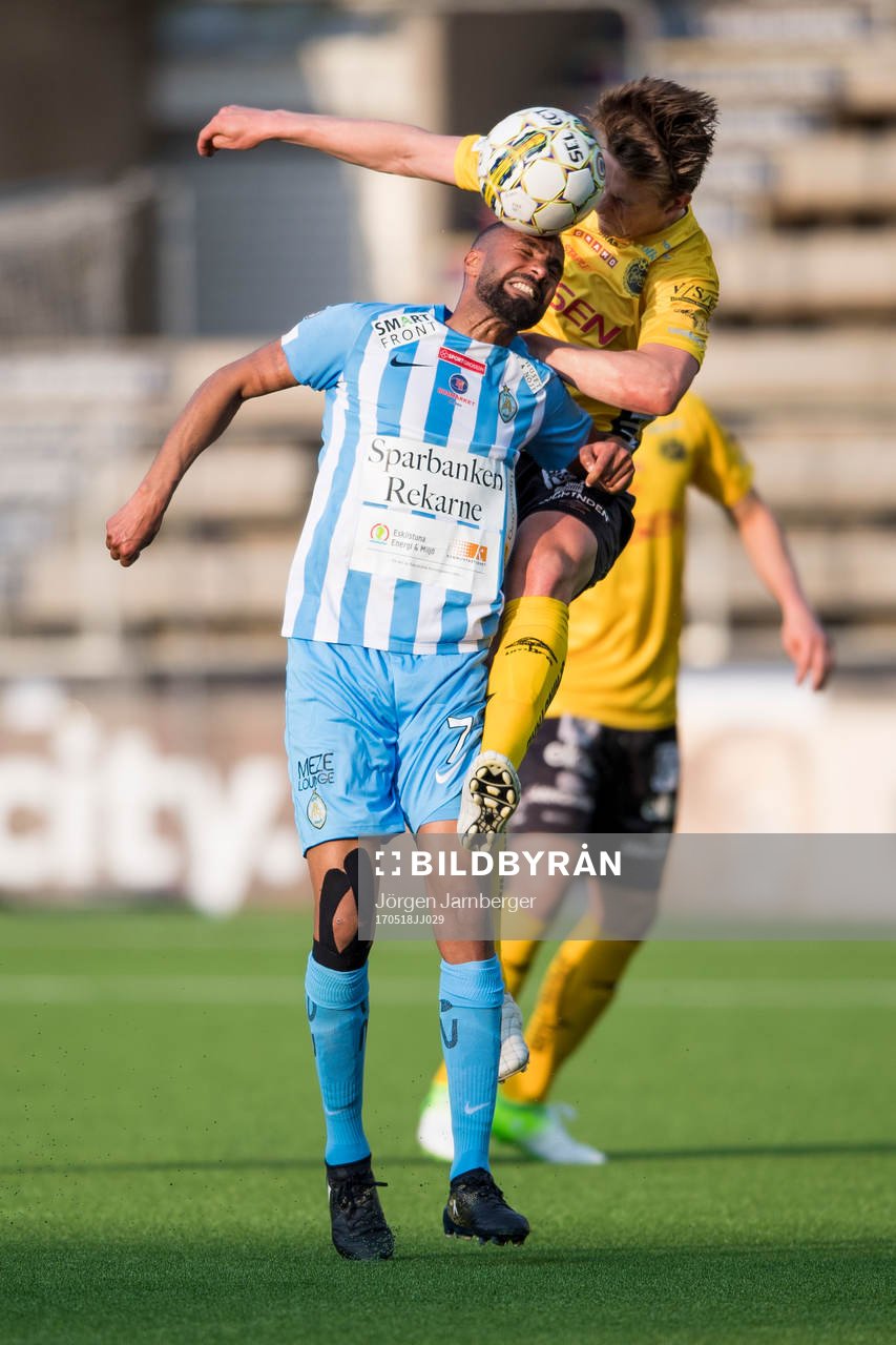 AFC Eskilstunas Ferid Ali och Elfsborgs Simon Olsson