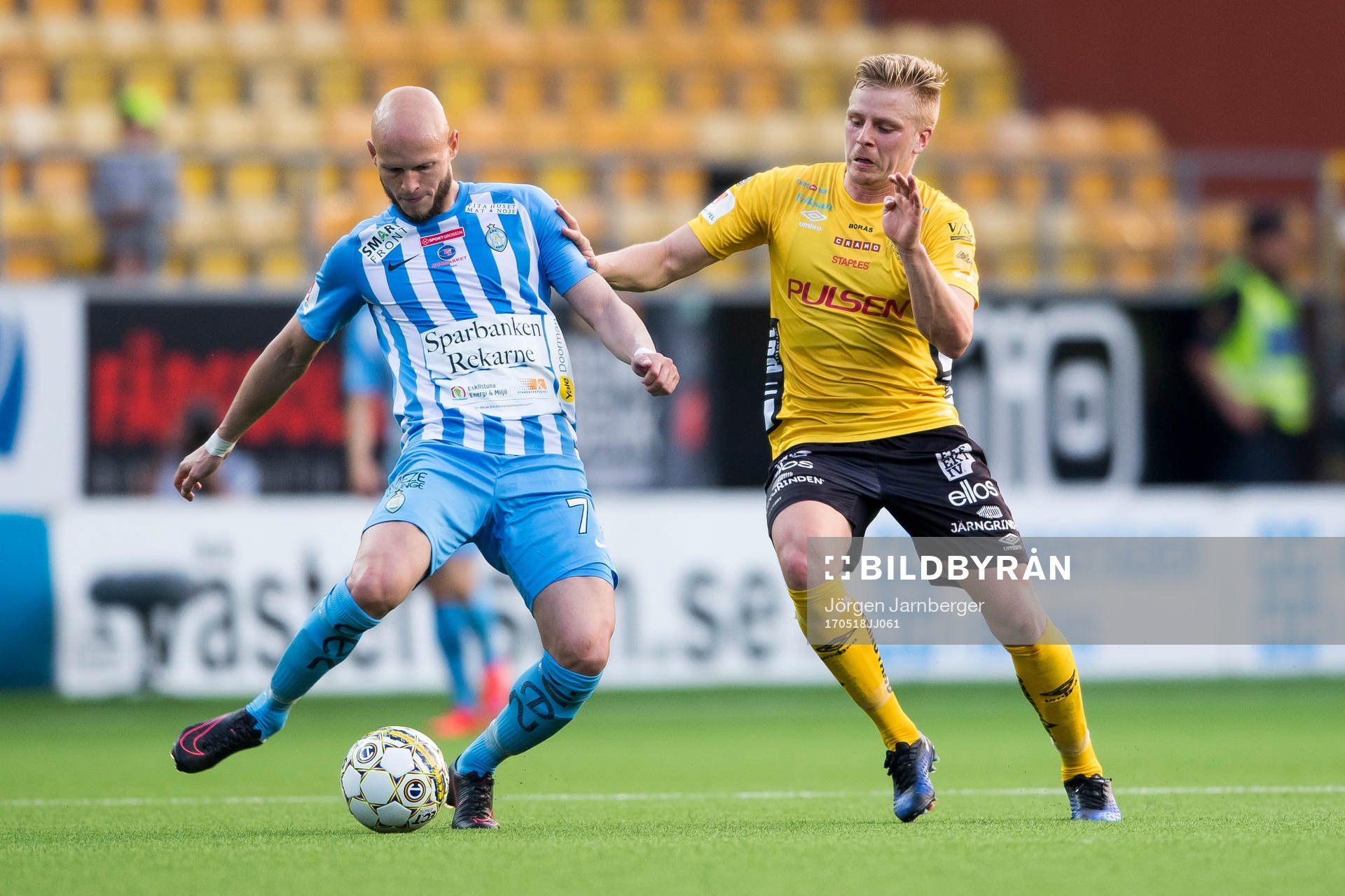 AFC Eskilstunas Zourab Tsiskaridze och Elfsborgs Per Frick