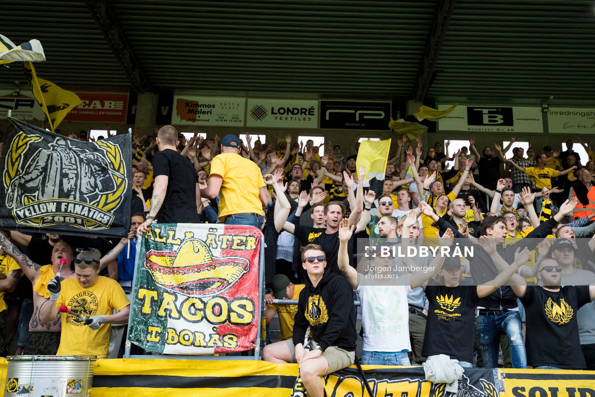 Elfsborgs supportrar jublar