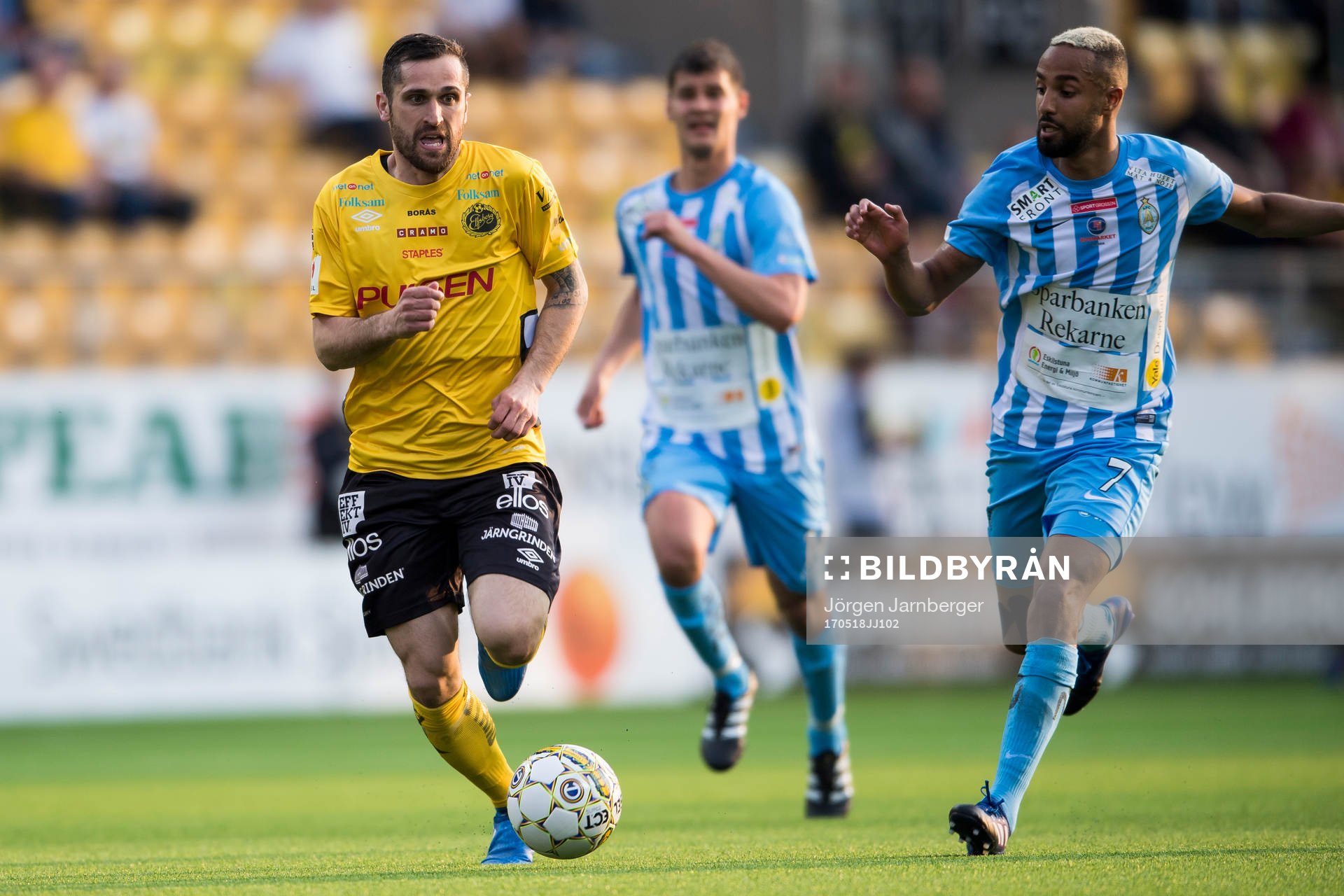 Elfsborgs Emir Bajrami och AFC Eskilstunas Ferid Ali