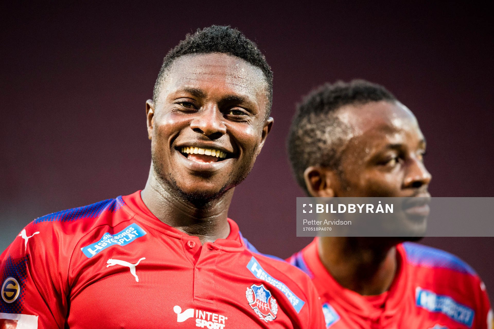 Helsingborgs Oke Akpoveta och Monday Samuel
