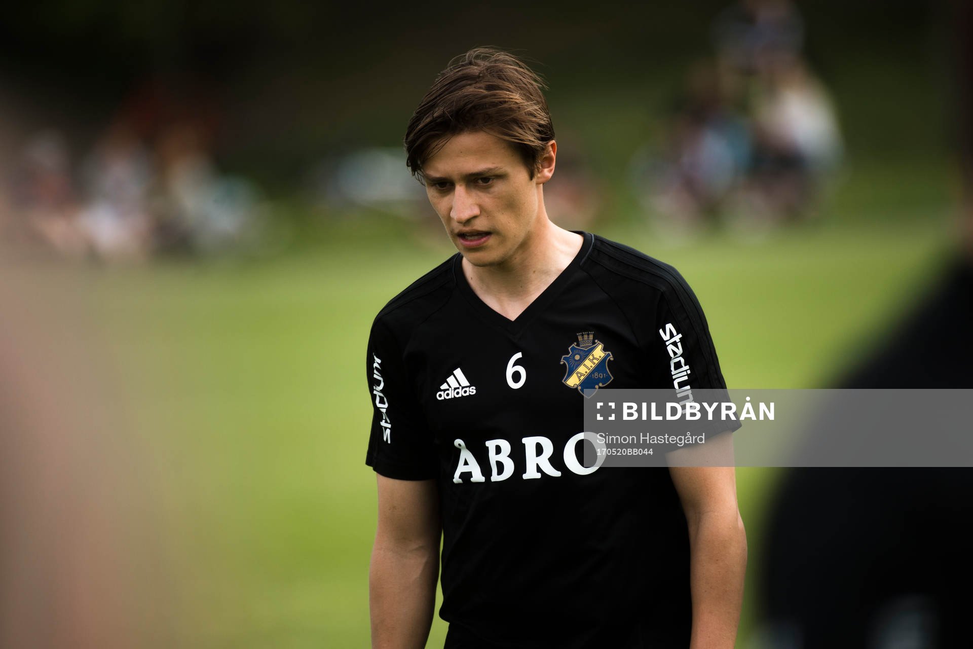 Simon Thern