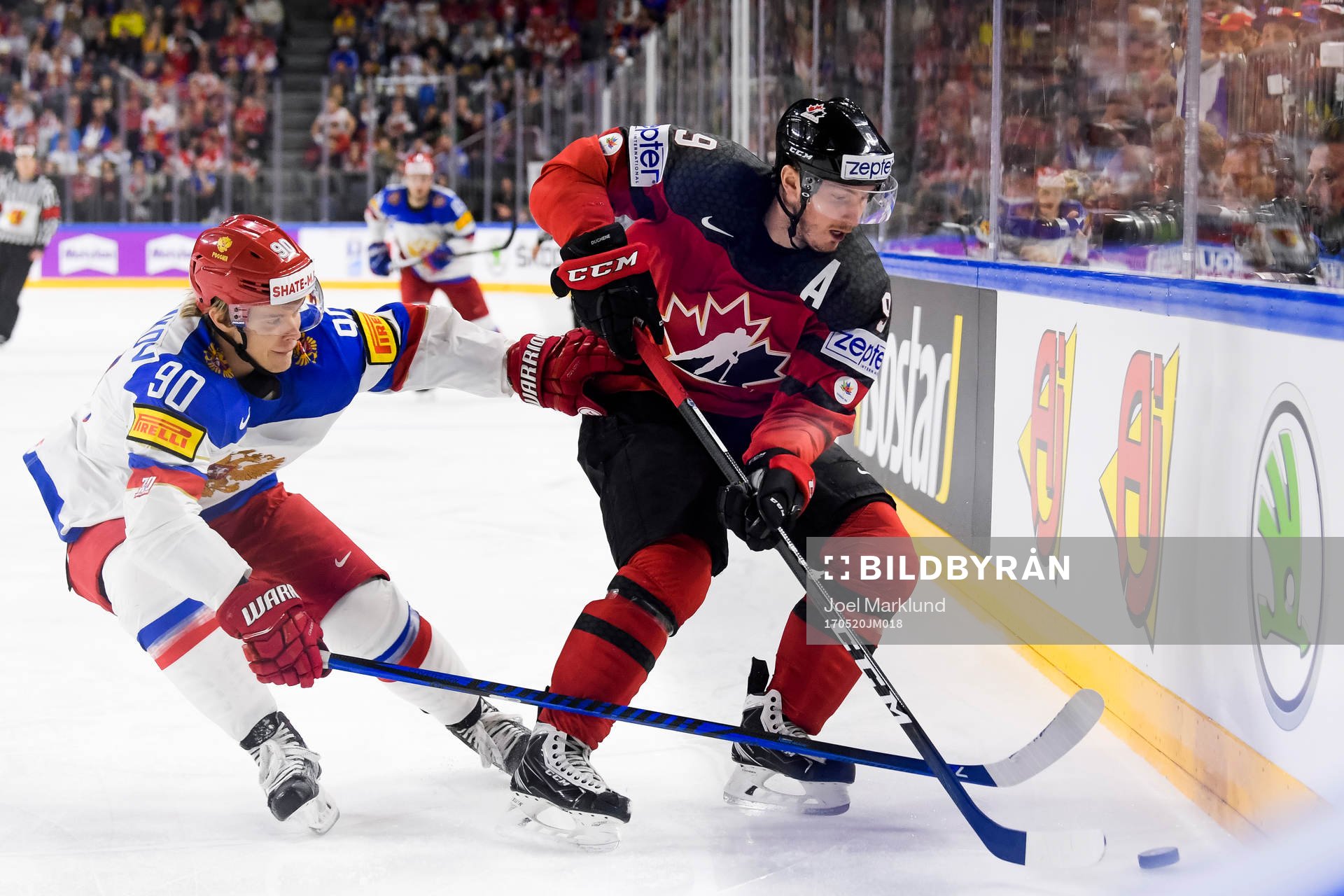 Rysslands Vladislav Namestnikov och Kanadas Matt Duchene i