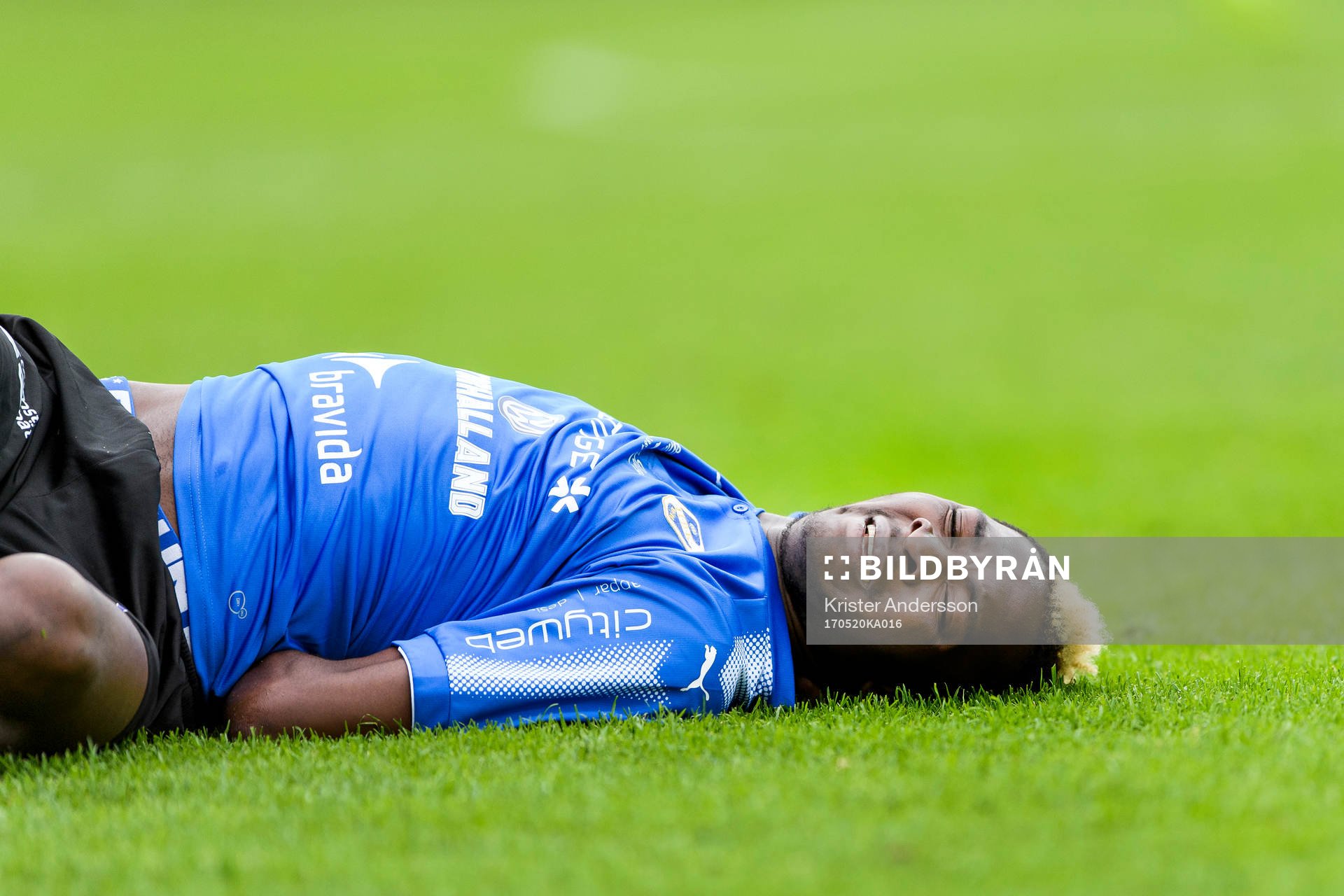 Halmstads Aboubakar Keita grimaserar illa