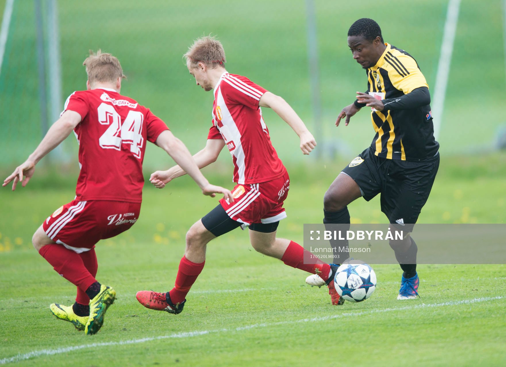 IFK Hässleholms Kojo Annor i matchen i division 2 mellan