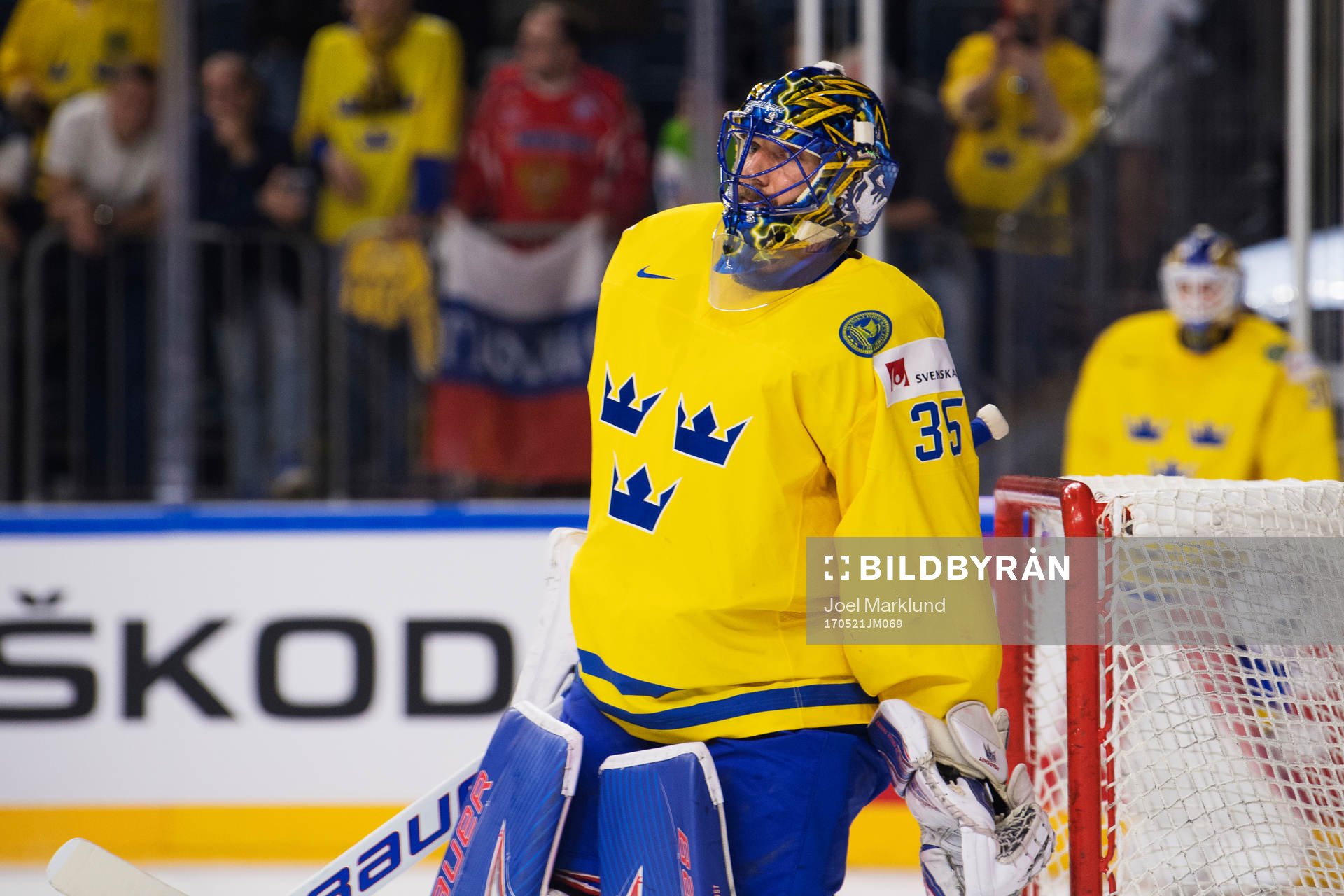 Sveriges målvakt Henrik Lundqvist på uppvärmningen