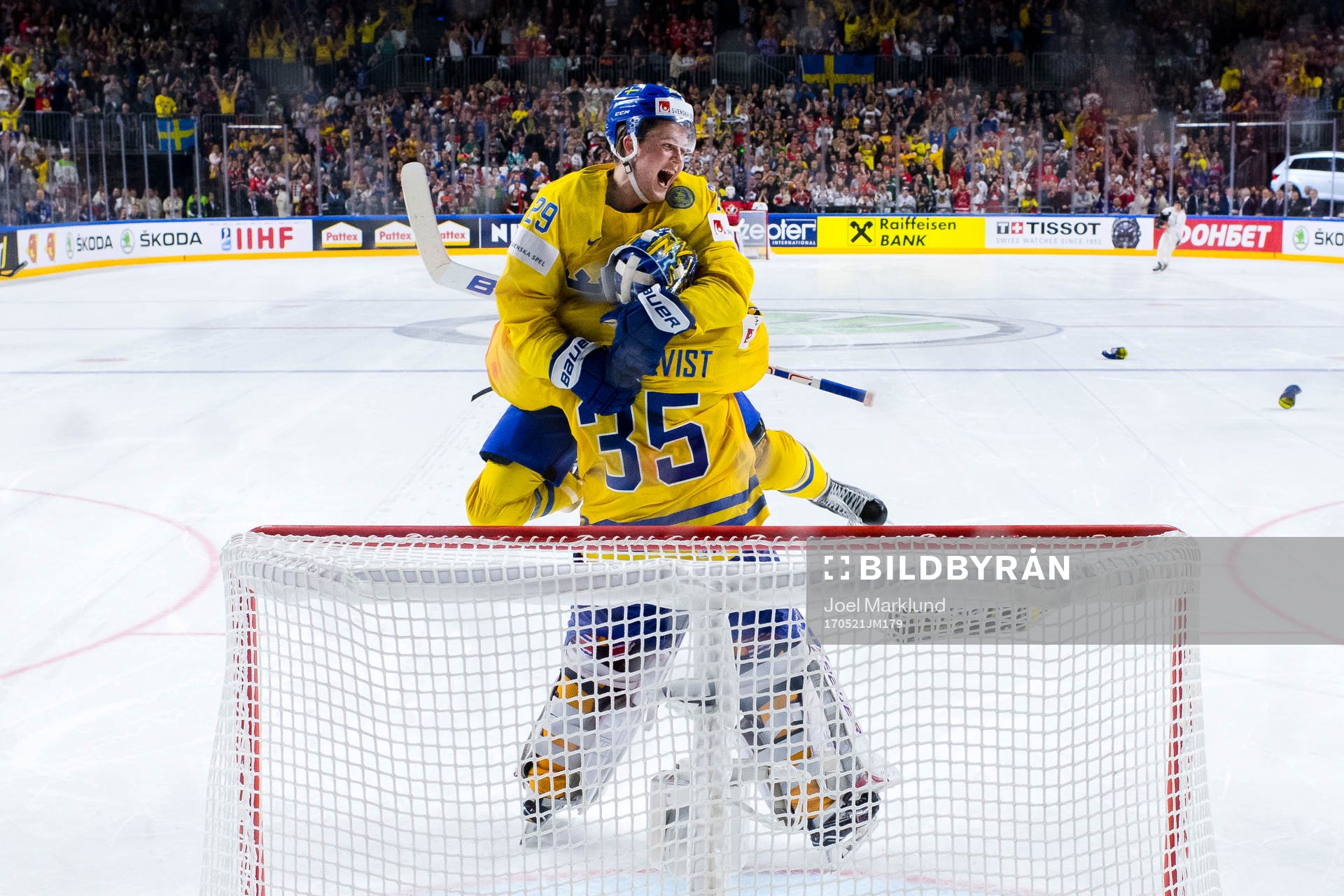 Sveriges målvakt Henrik Lundqvist och William Nylander