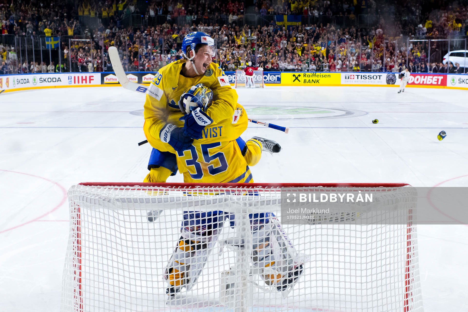 Sveriges målvakt Henrik Lundqvist och William Nylander