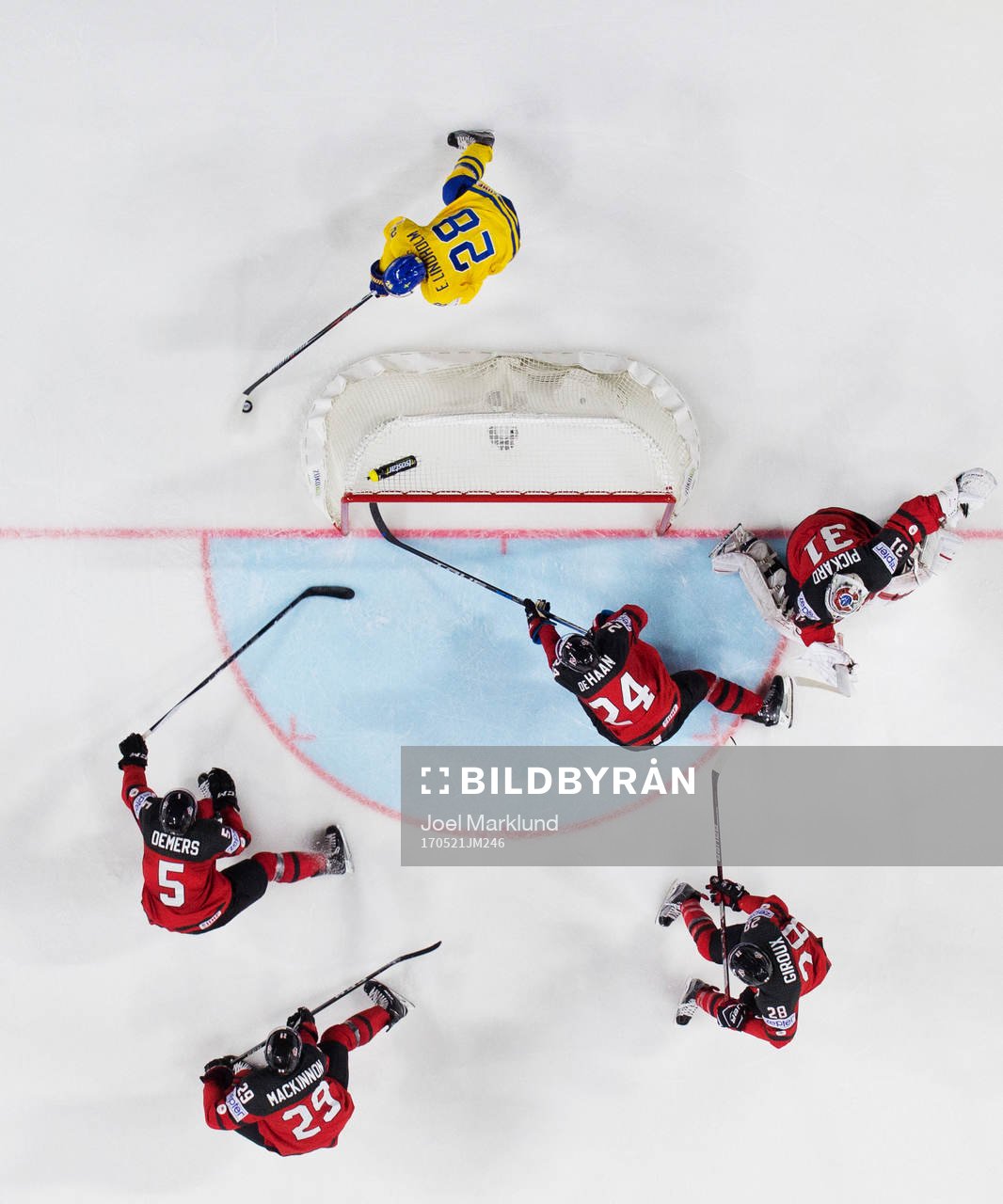Sveriges Elias Lindholm utmanar Kanadas Jason Demers, Nate